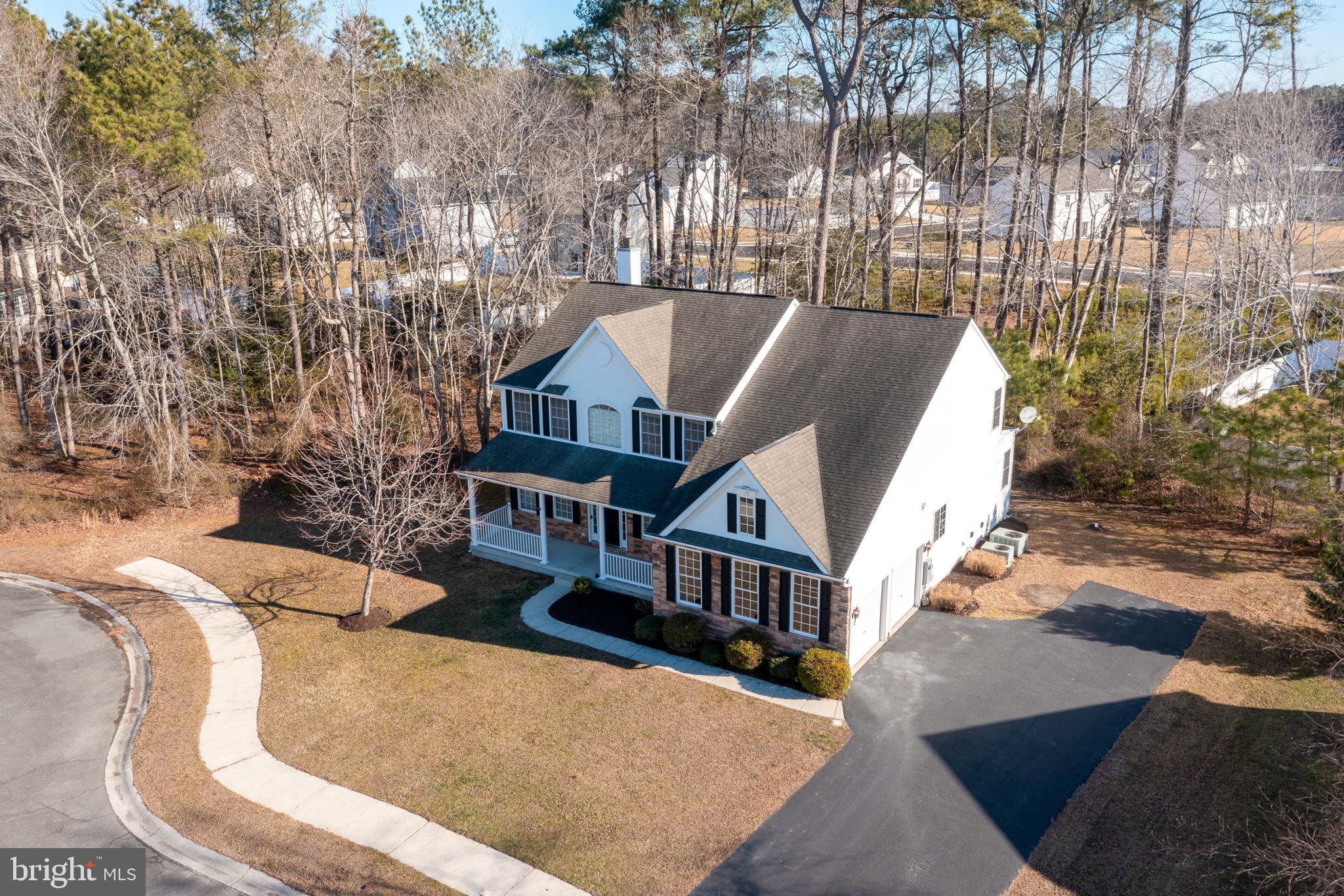 VICTORIA FOREST - Residential