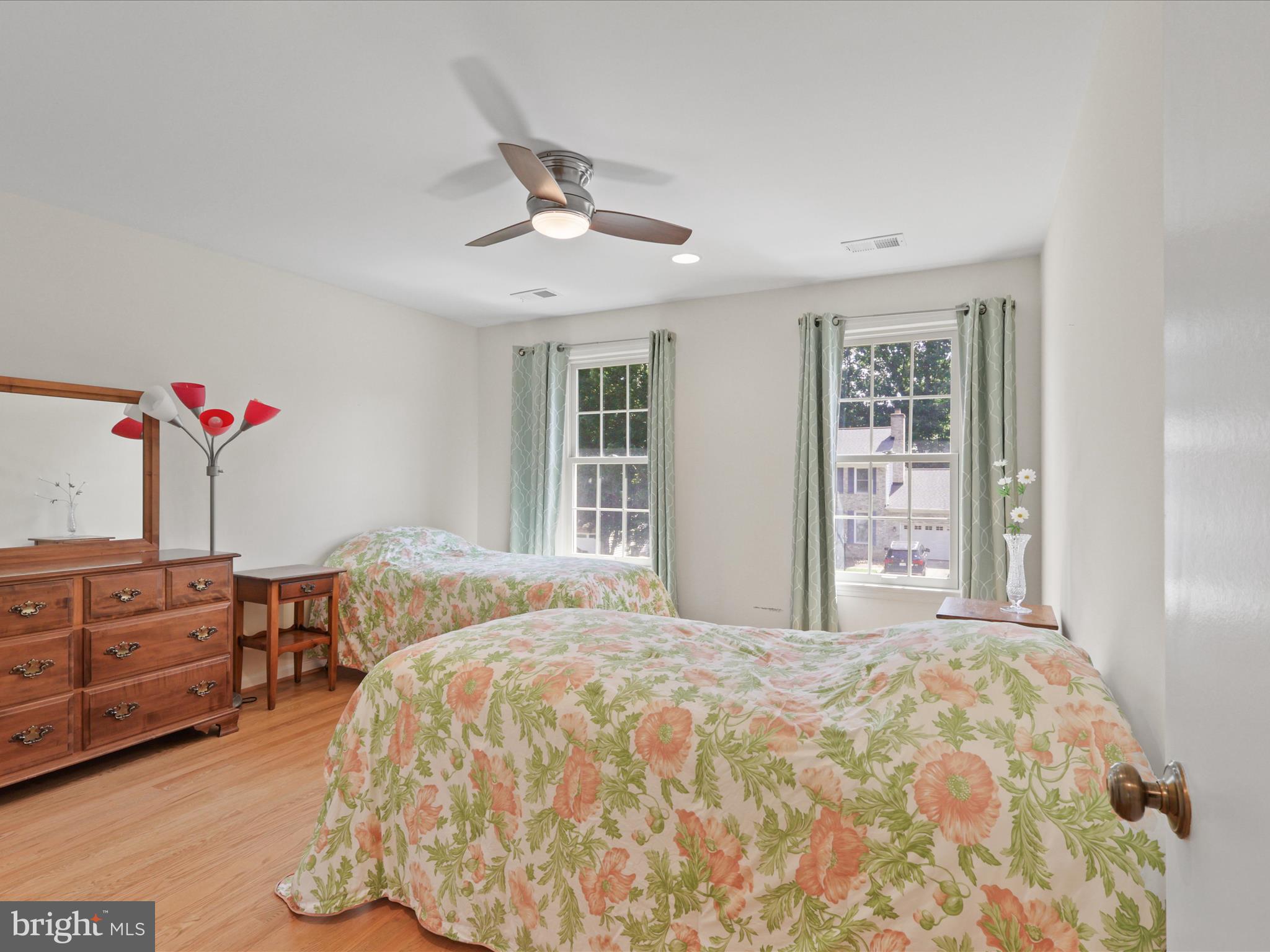 SOMERSET SOUTH - Residential Lease