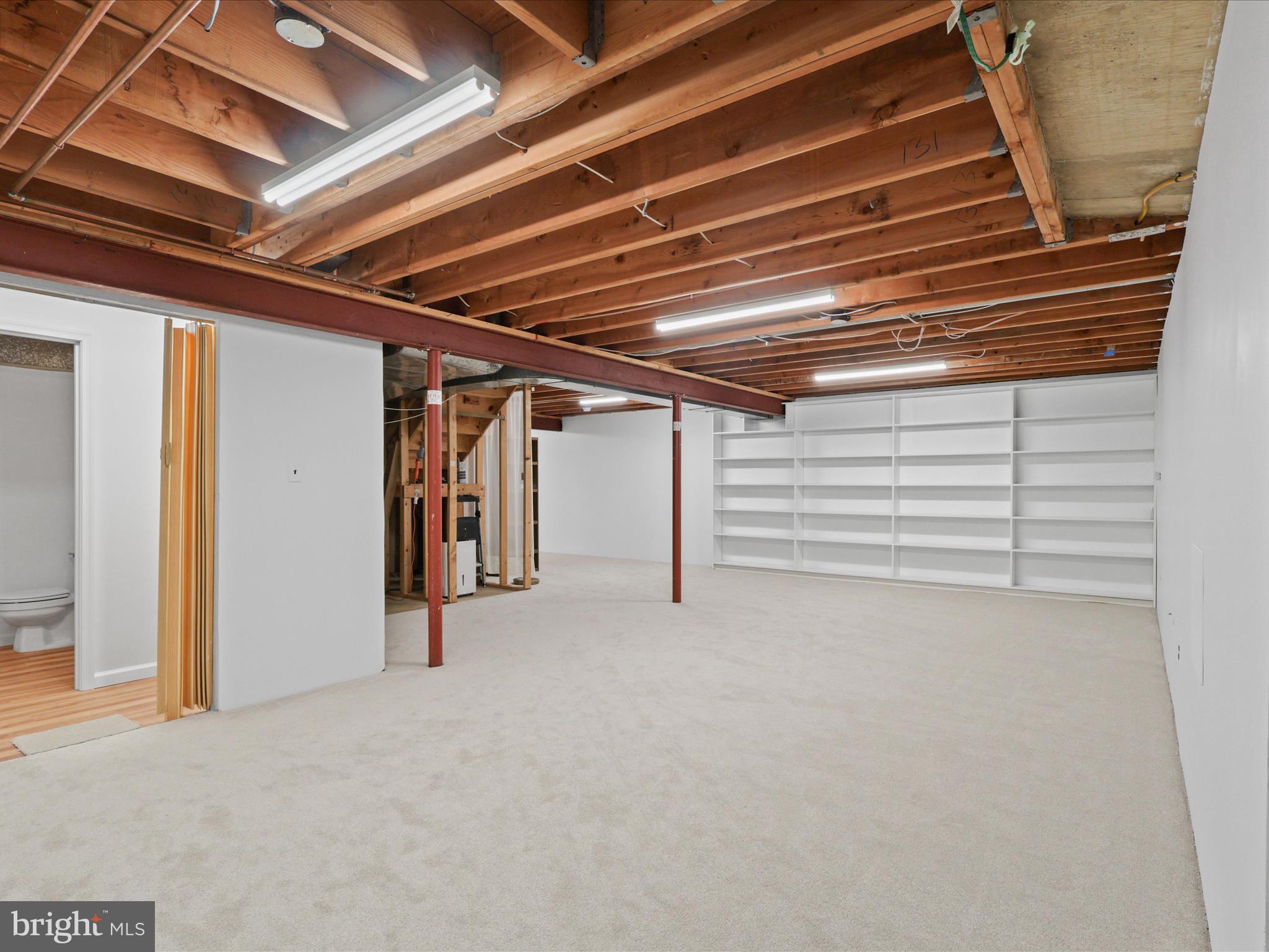 SOMERSET SOUTH - Residential Lease