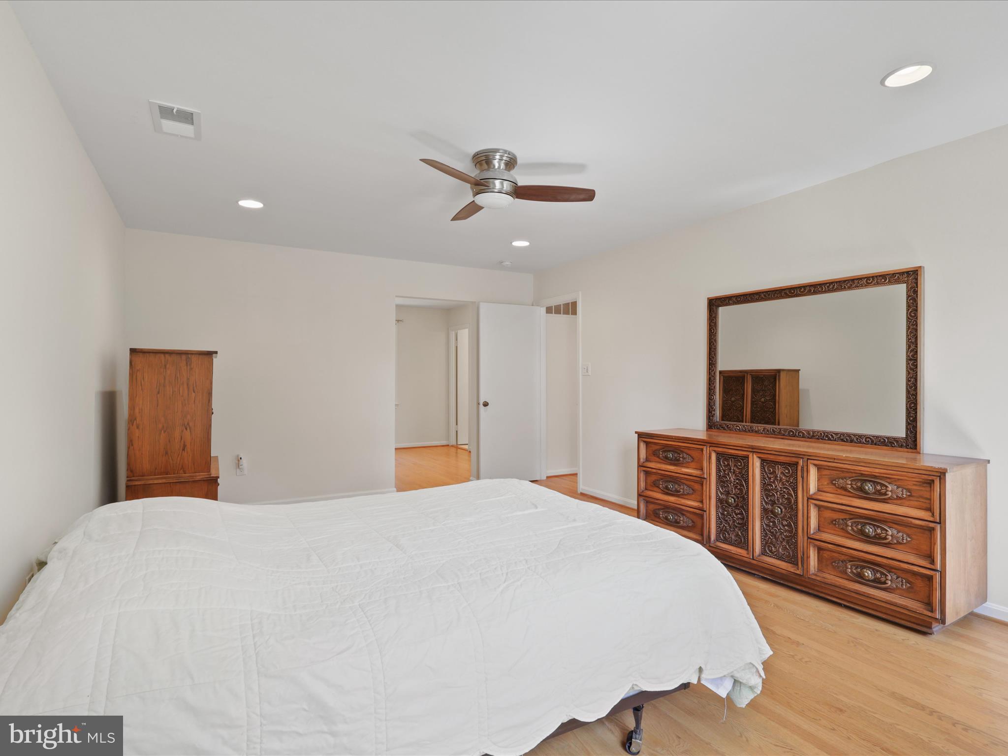 SOMERSET SOUTH - Residential Lease