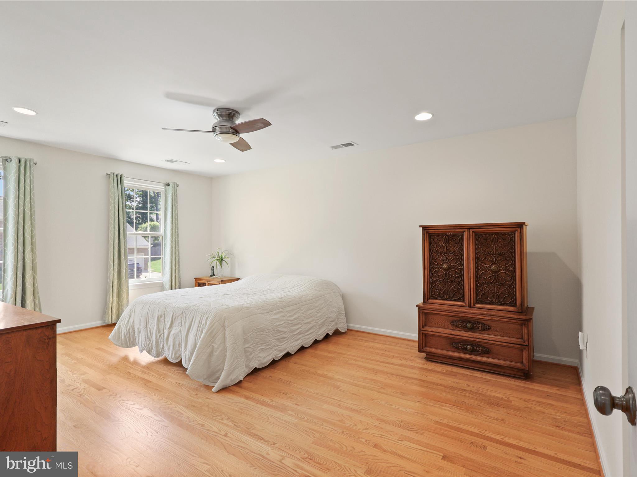 SOMERSET SOUTH - Residential Lease