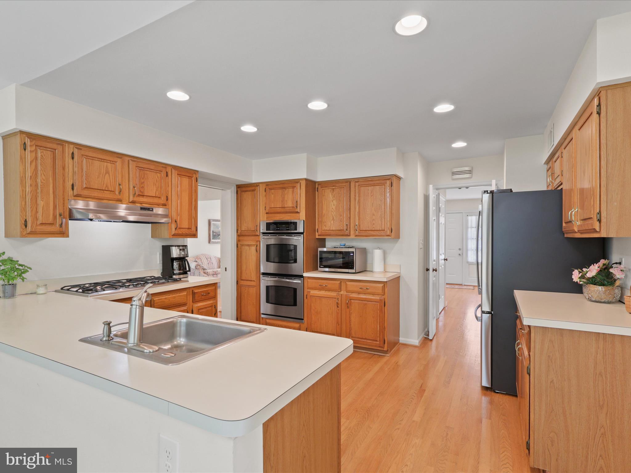 SOMERSET SOUTH - Residential Lease