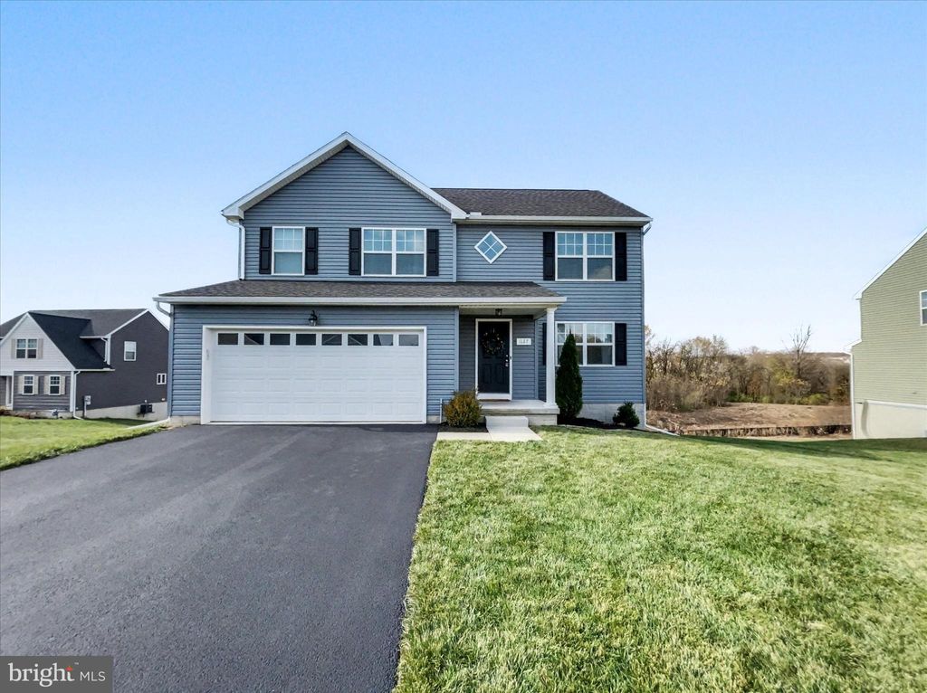 Photo of 1127 Alder Court, YORK, PA 17408 (MLS # PAYK2093342)