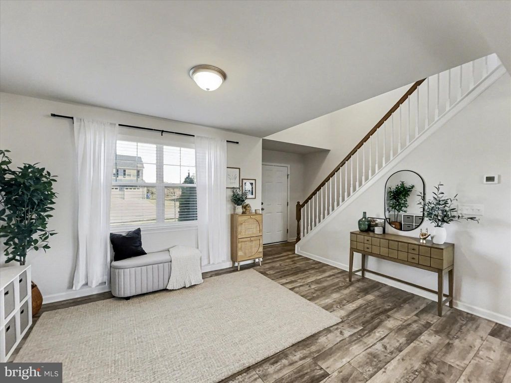 Photo of 1127 Alder Court, YORK, PA 17408 (MLS # PAYK2093342)