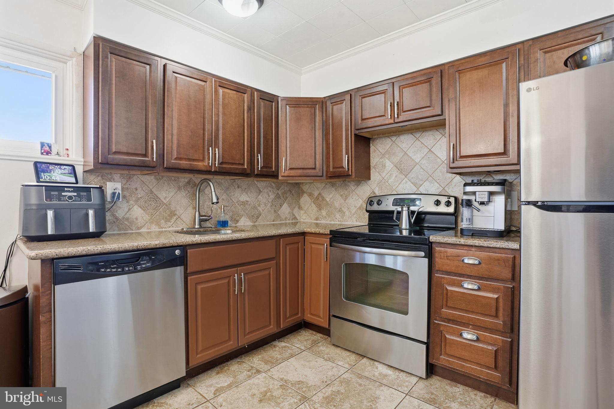 THORNRIDGE - Residential