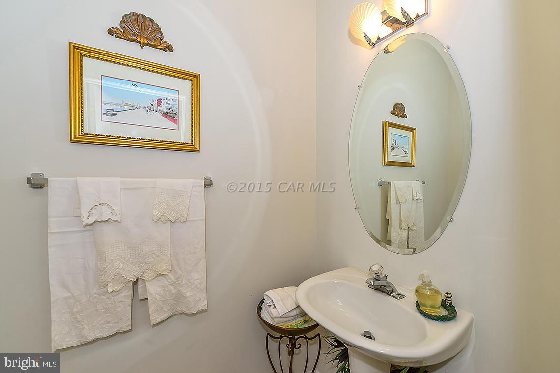 HERON HARBOUR - Residential