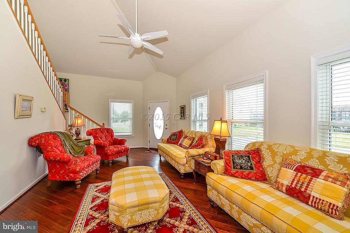 HERON HARBOUR - Residential