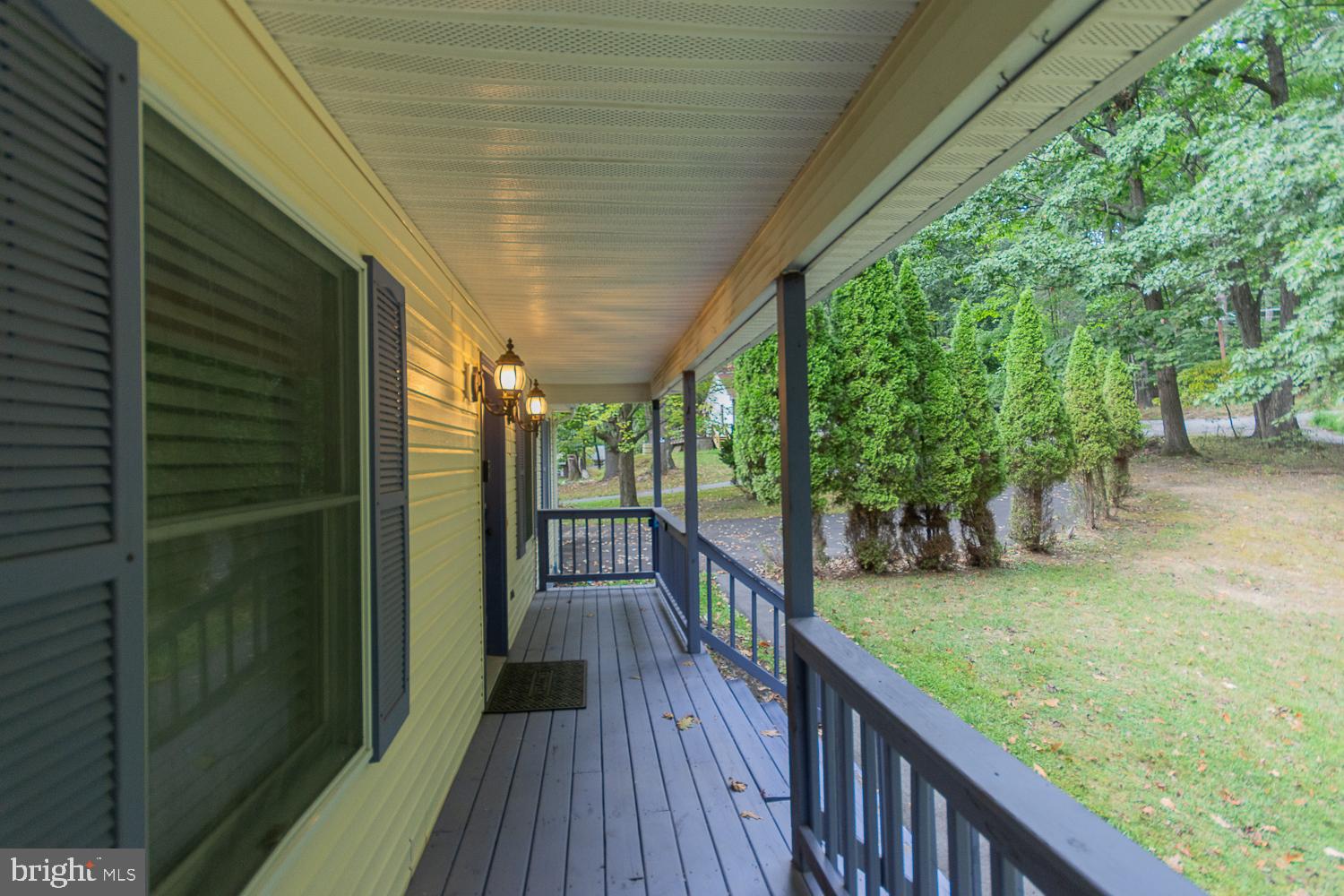 SHANNONDALE - Residential Lease