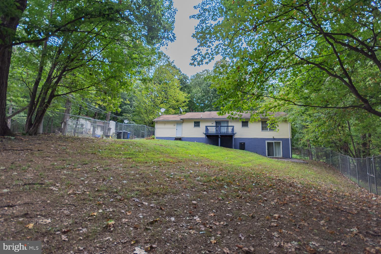 SHANNONDALE - Residential Lease