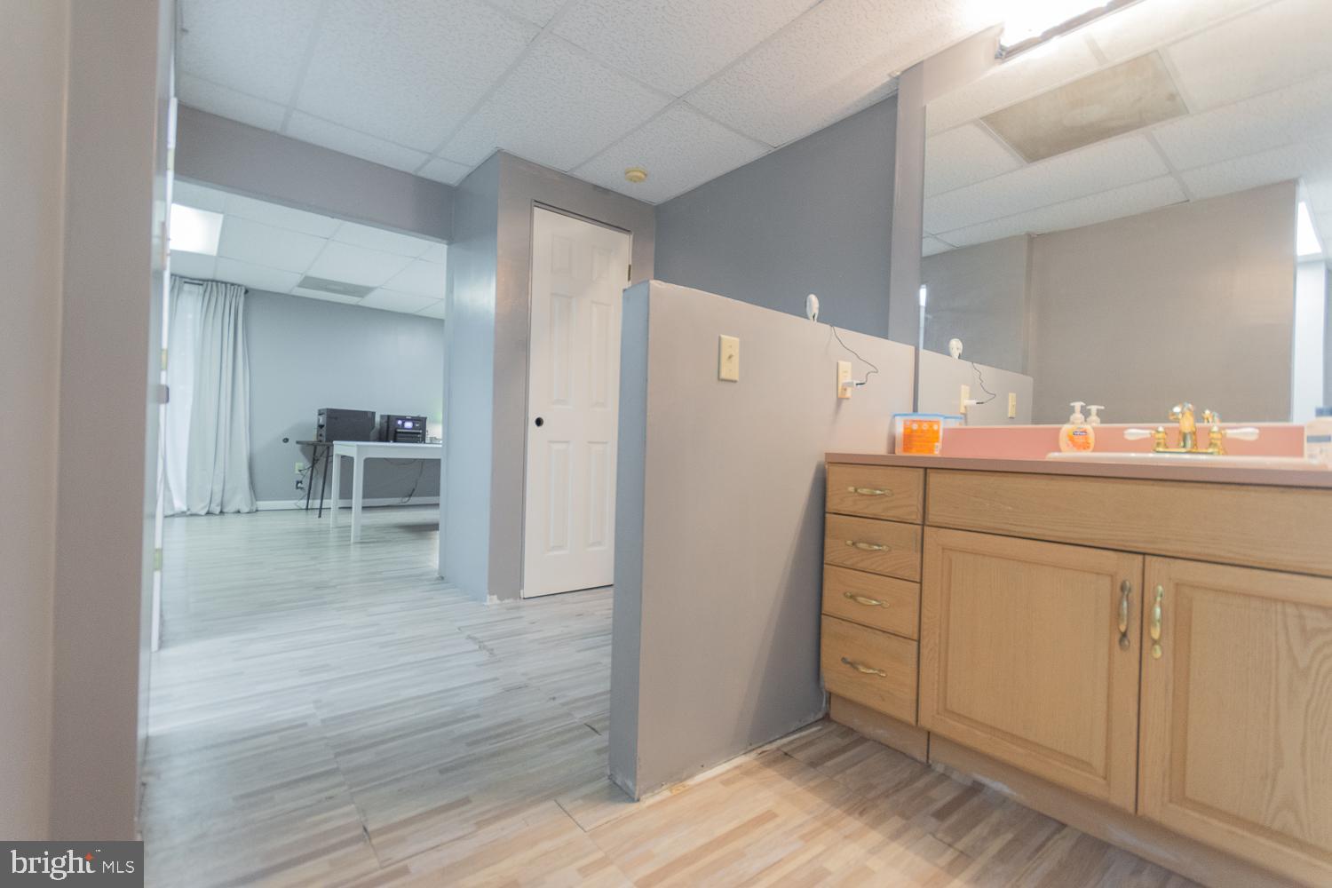 SHANNONDALE - Residential Lease