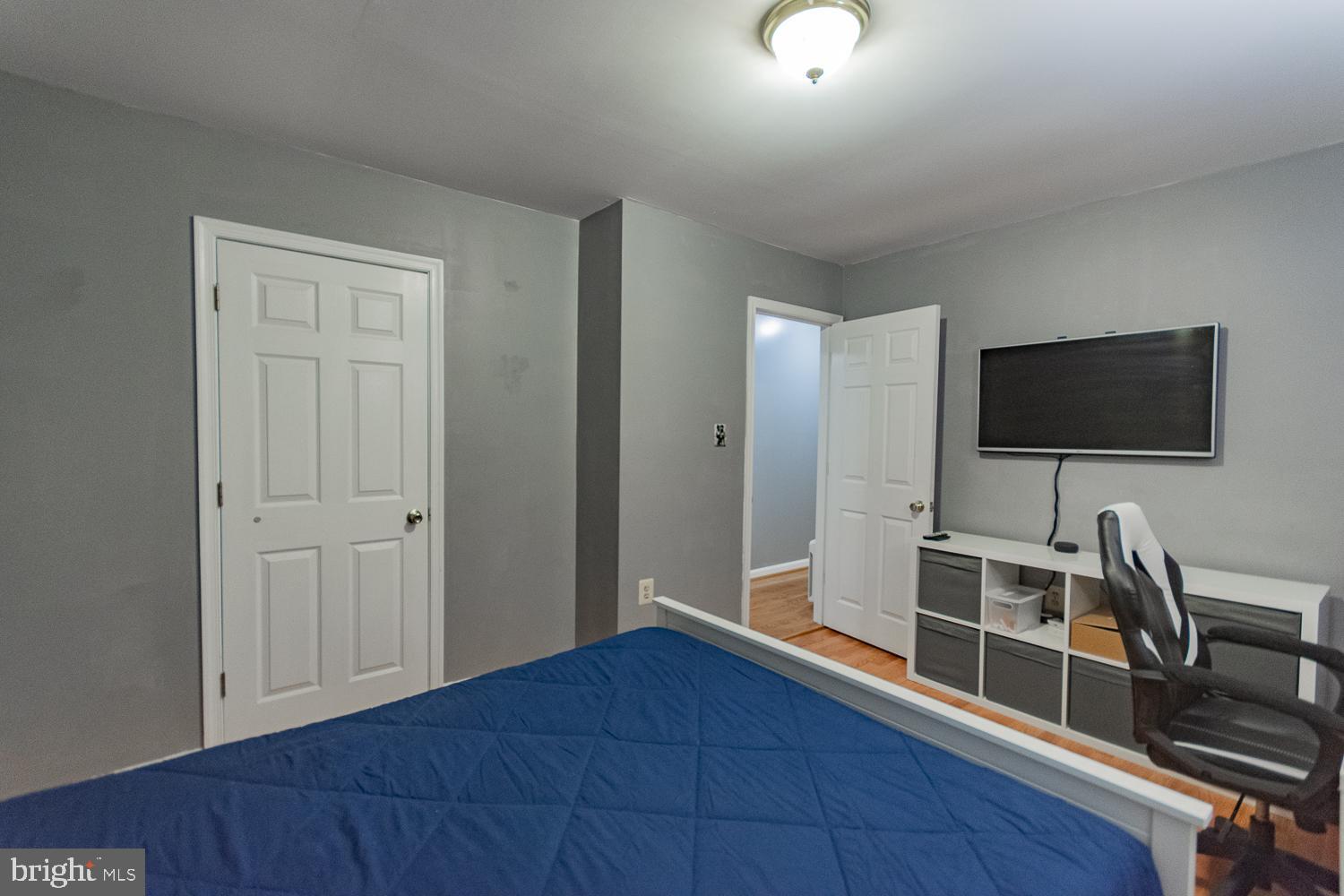 SHANNONDALE - Residential Lease