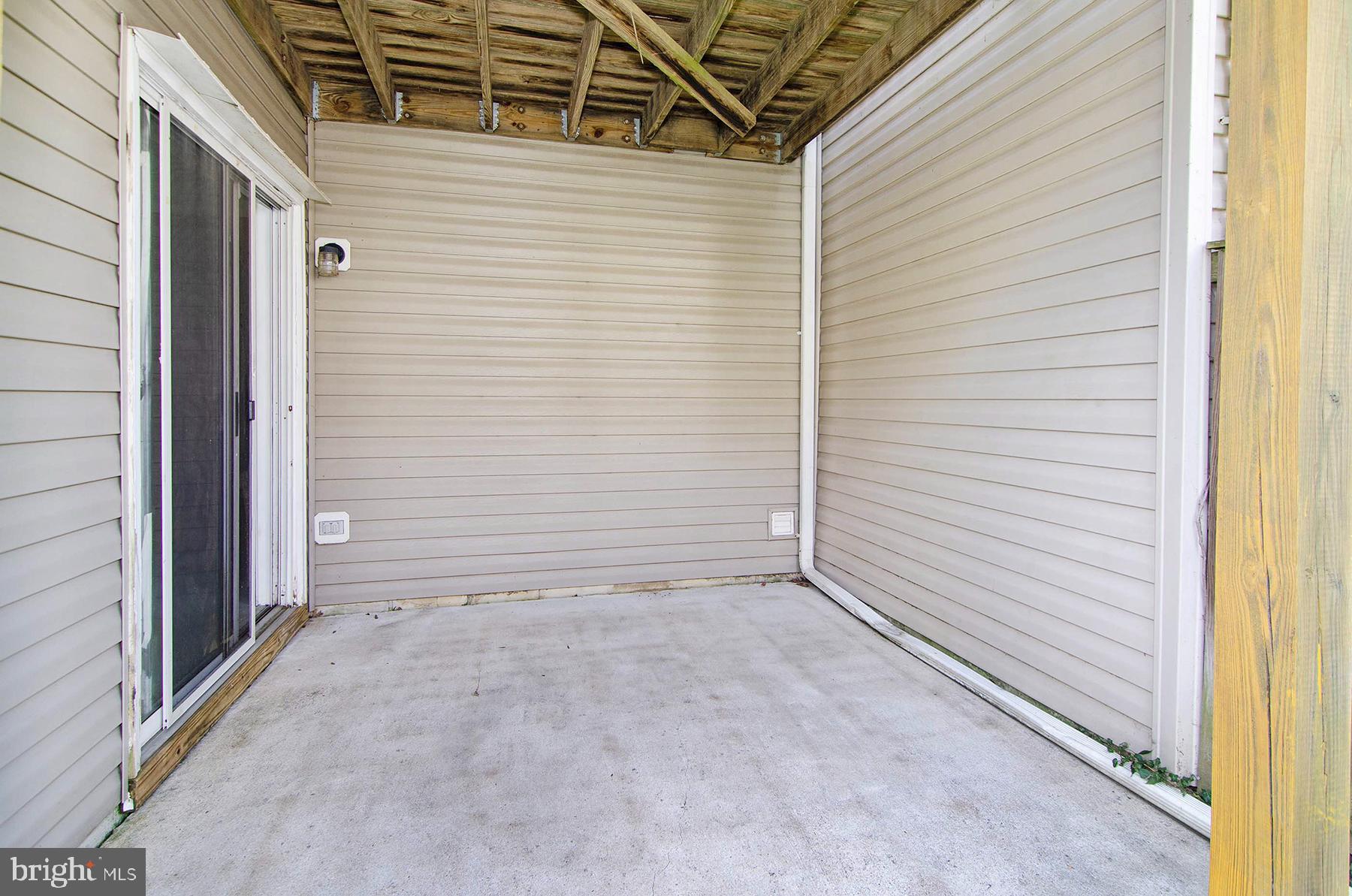 CROFTON FARMS - Residential Lease