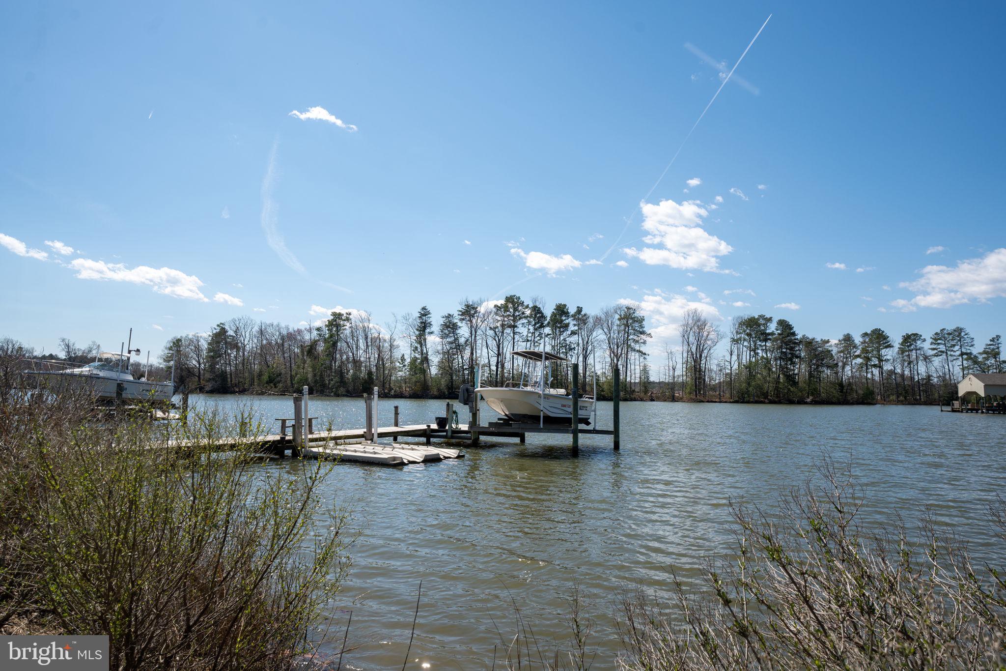 TRAVELERS REST - Residential