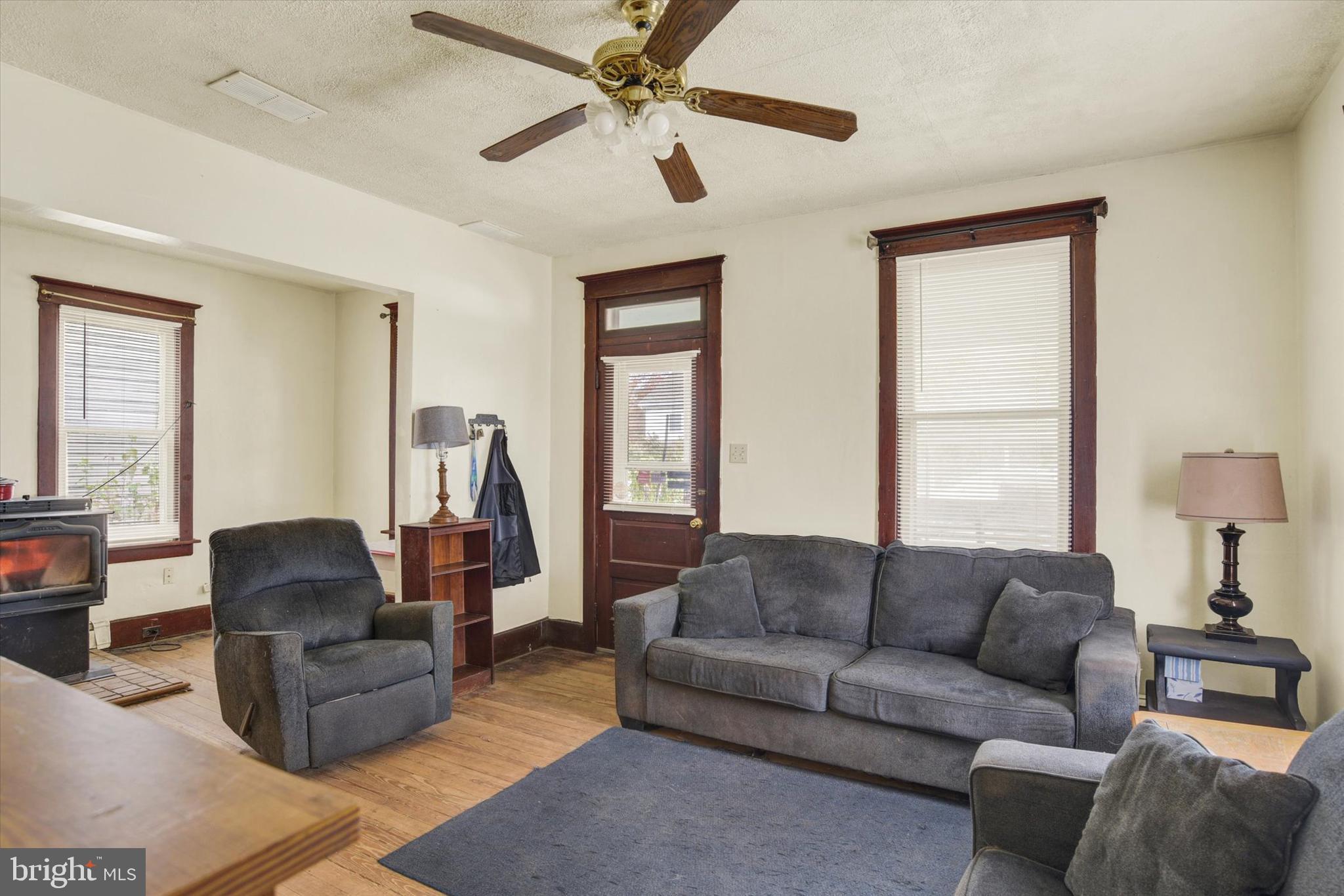 ELIZABETHVILLE BOROUGH - Residential