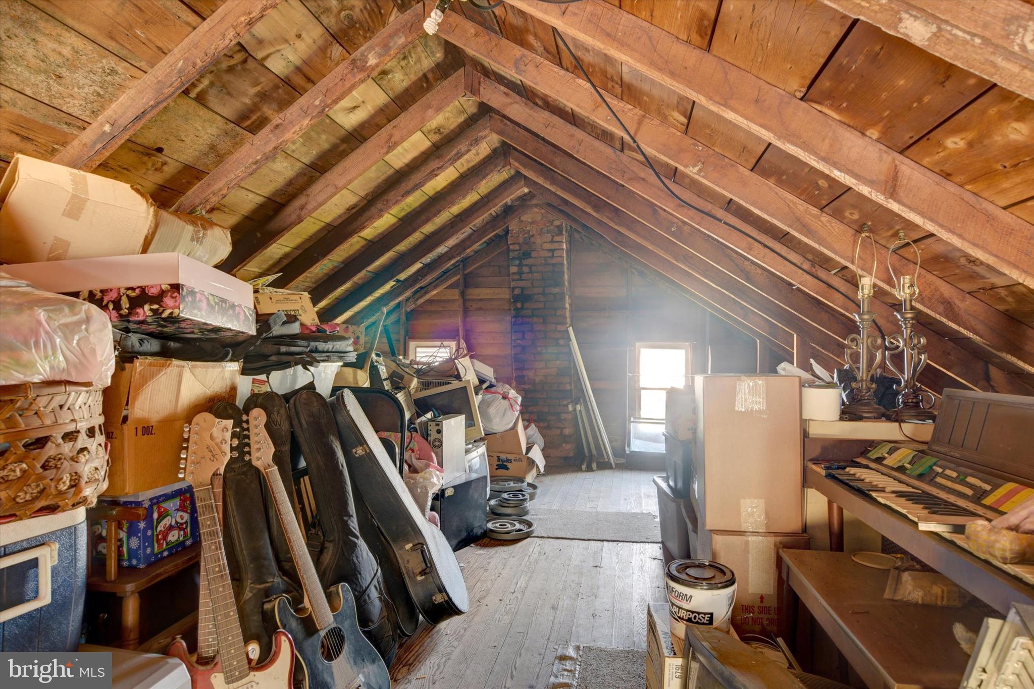 ELIZABETHVILLE BOROUGH - Residential