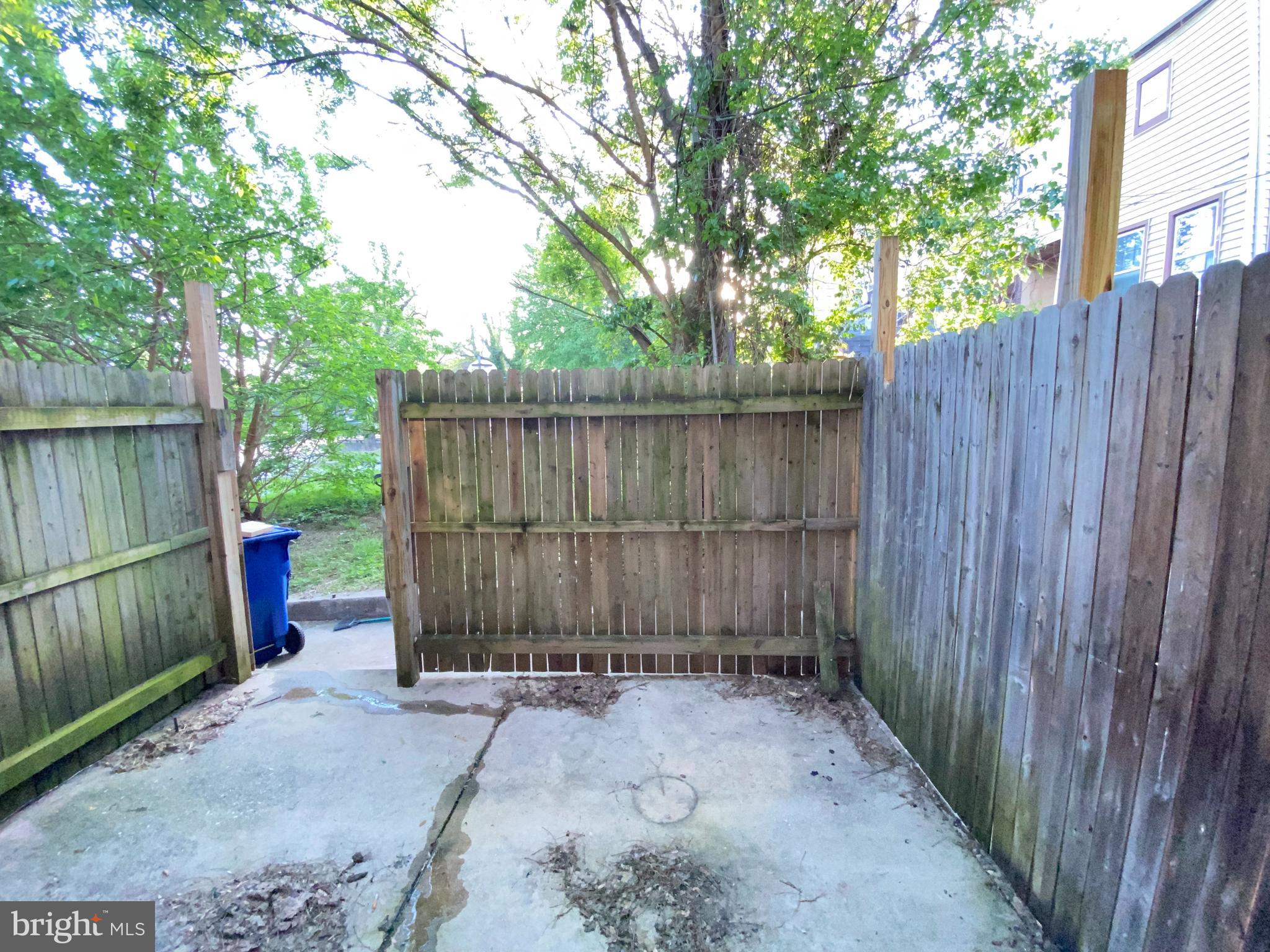 GAY STREET - Residential