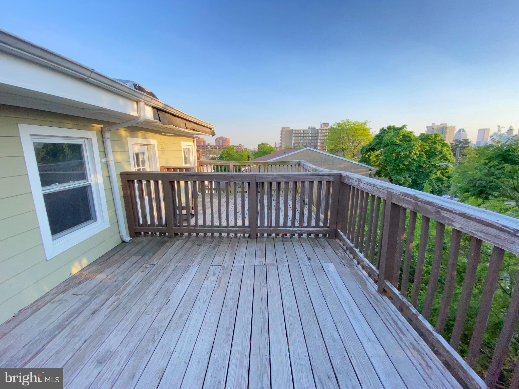 GAY STREET - Residential