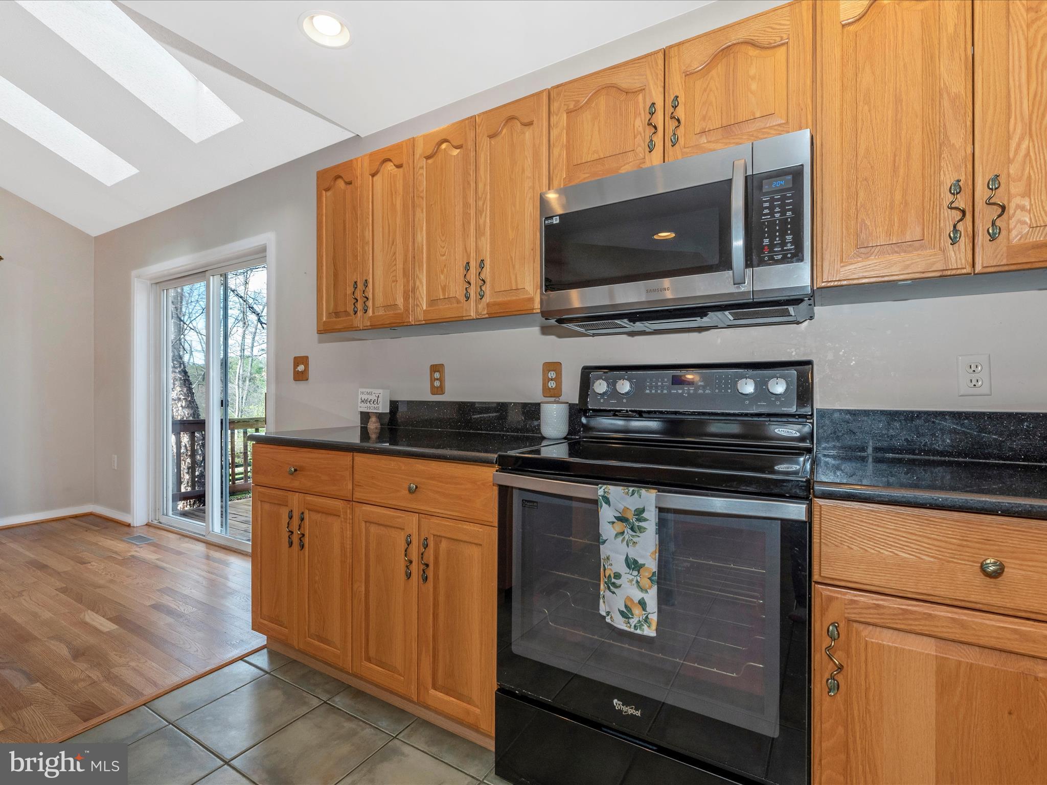 THE MEADOW AT NEW MARKET - Residential