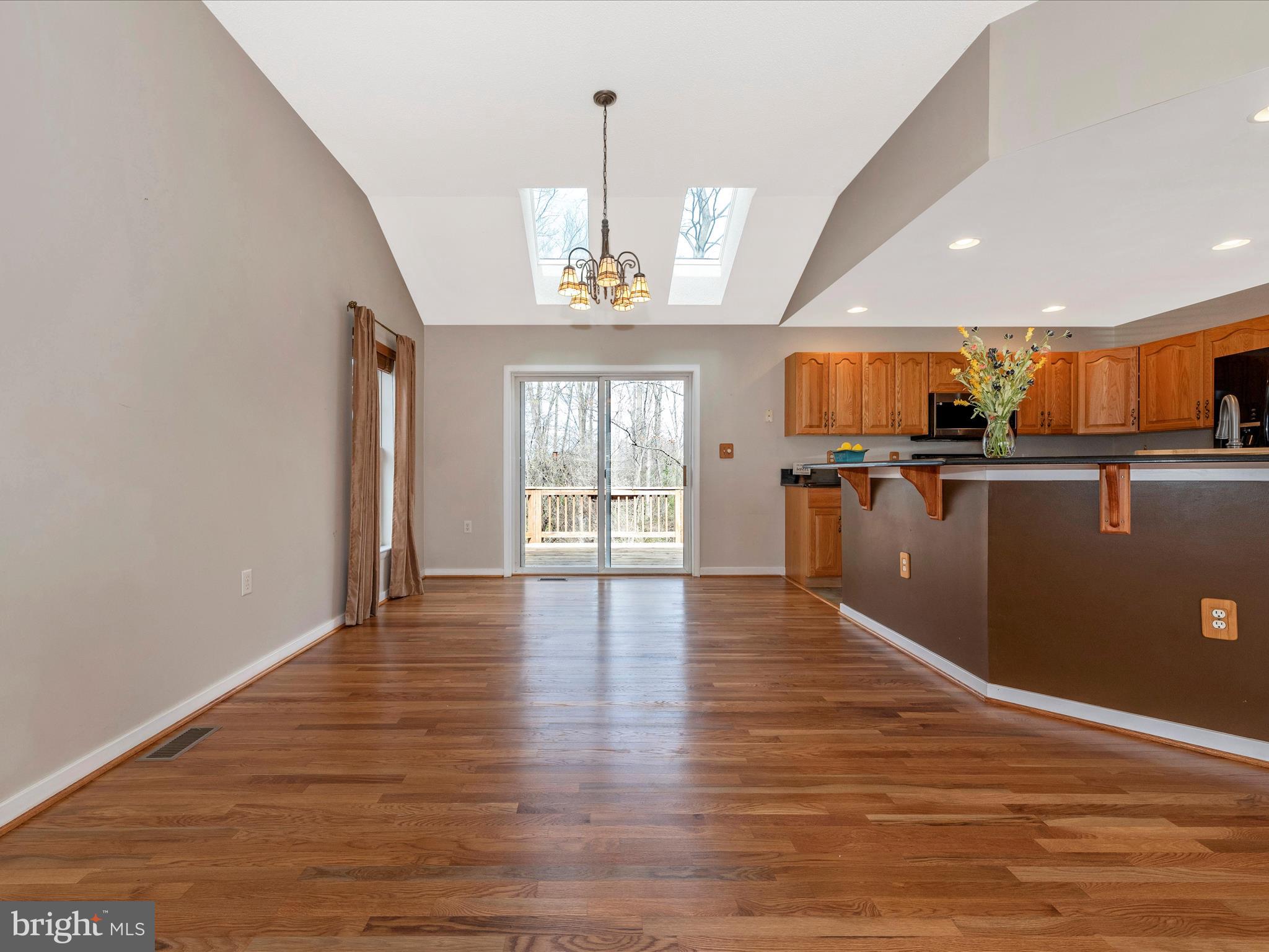 THE MEADOW AT NEW MARKET - Residential