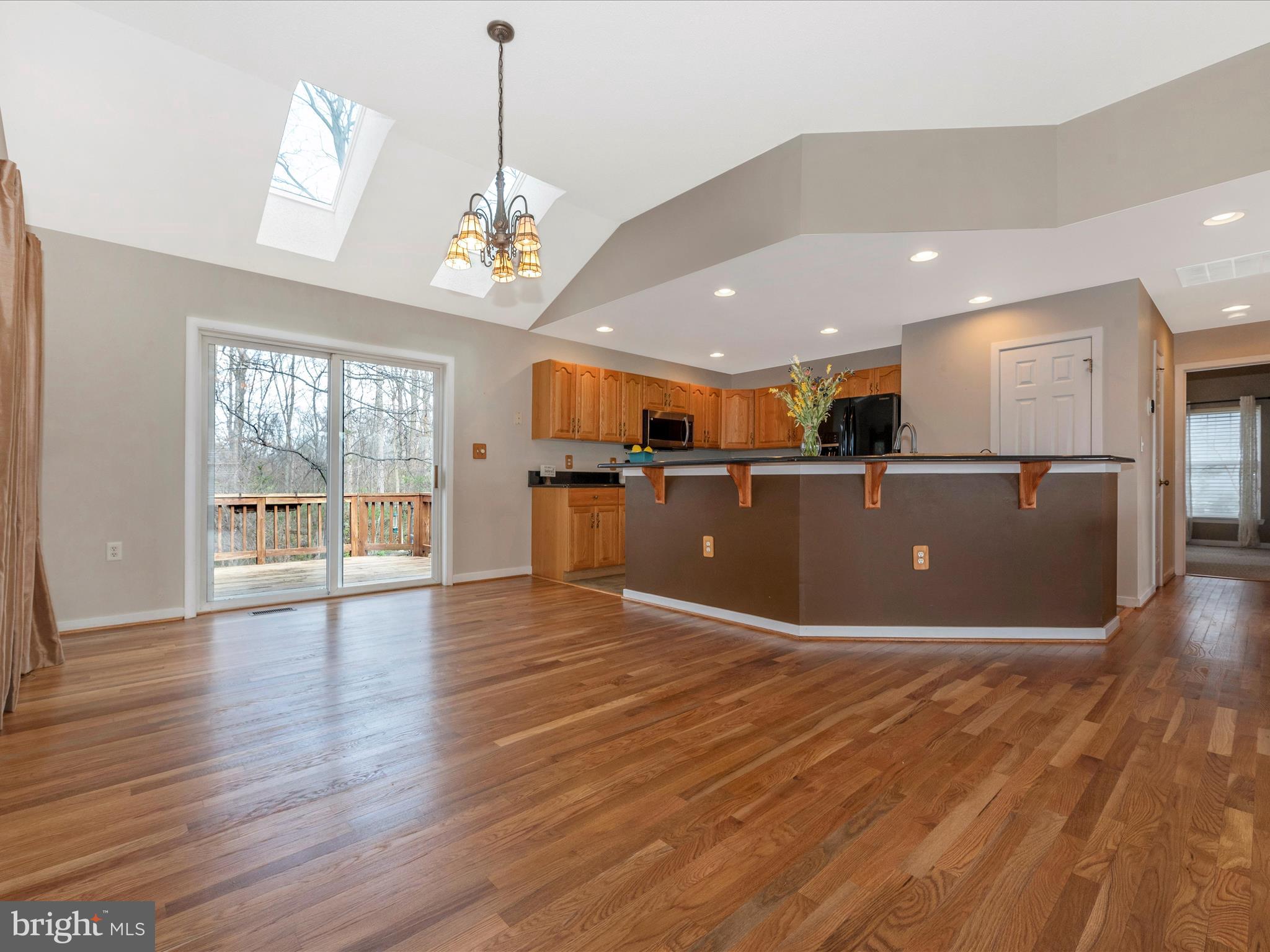 THE MEADOW AT NEW MARKET - Residential