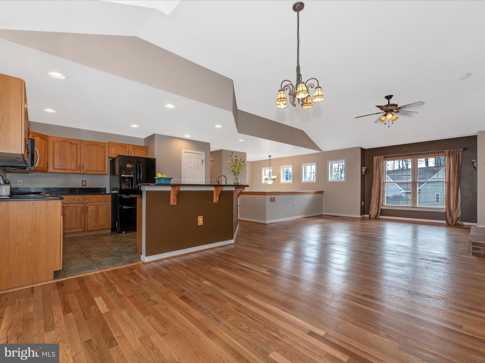 THE MEADOW AT NEW MARKET - Residential