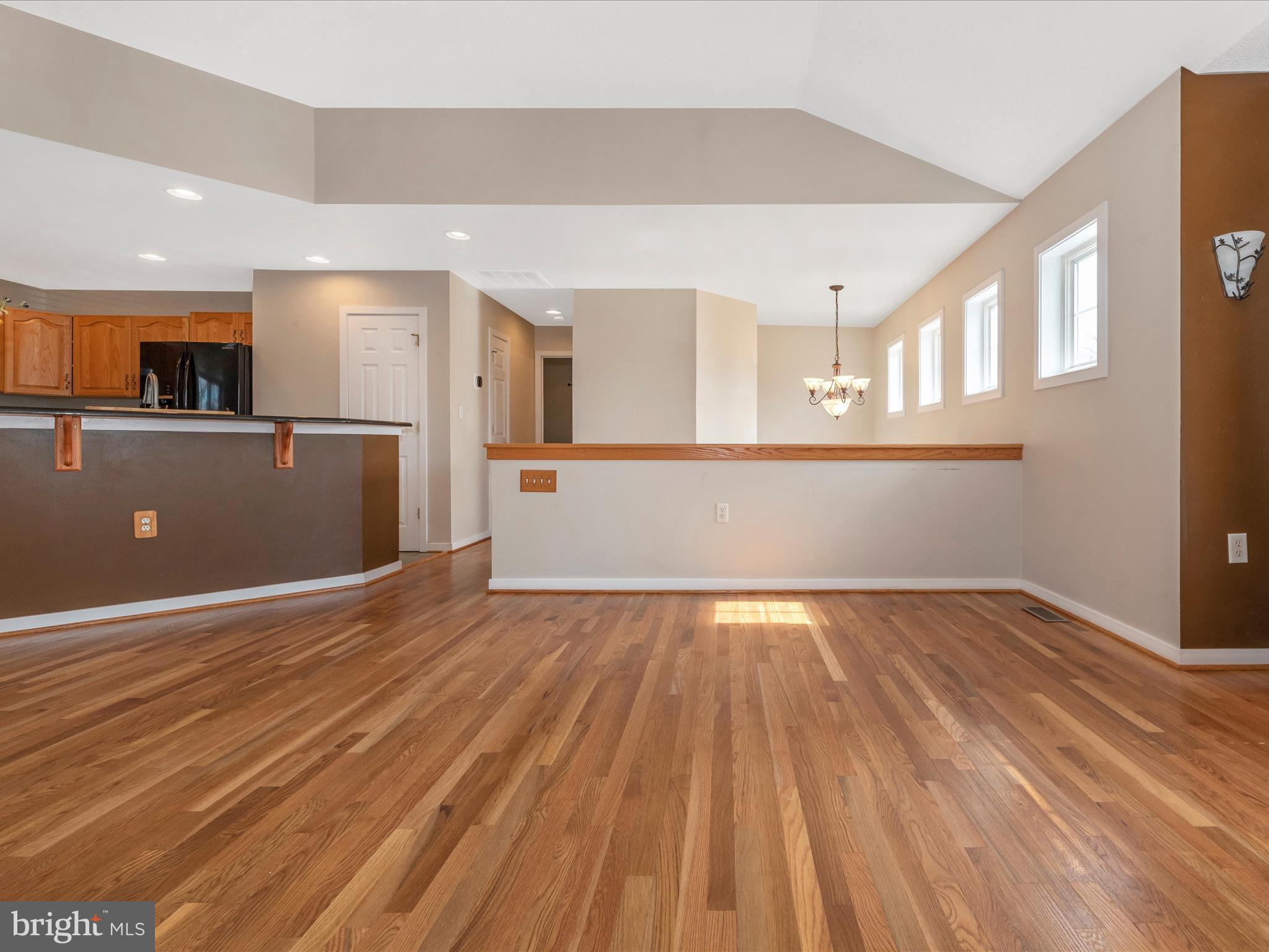 THE MEADOW AT NEW MARKET - Residential