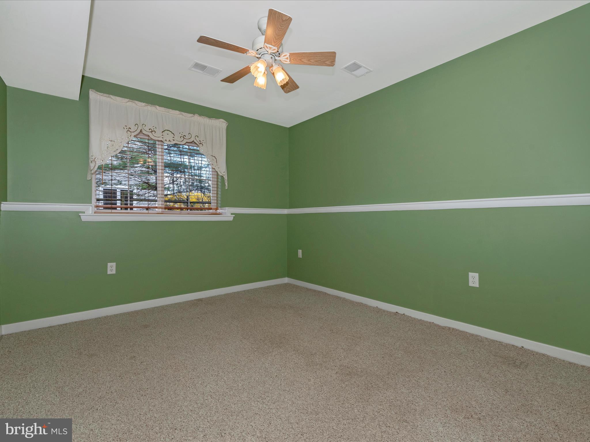 THE MEADOW AT NEW MARKET - Residential