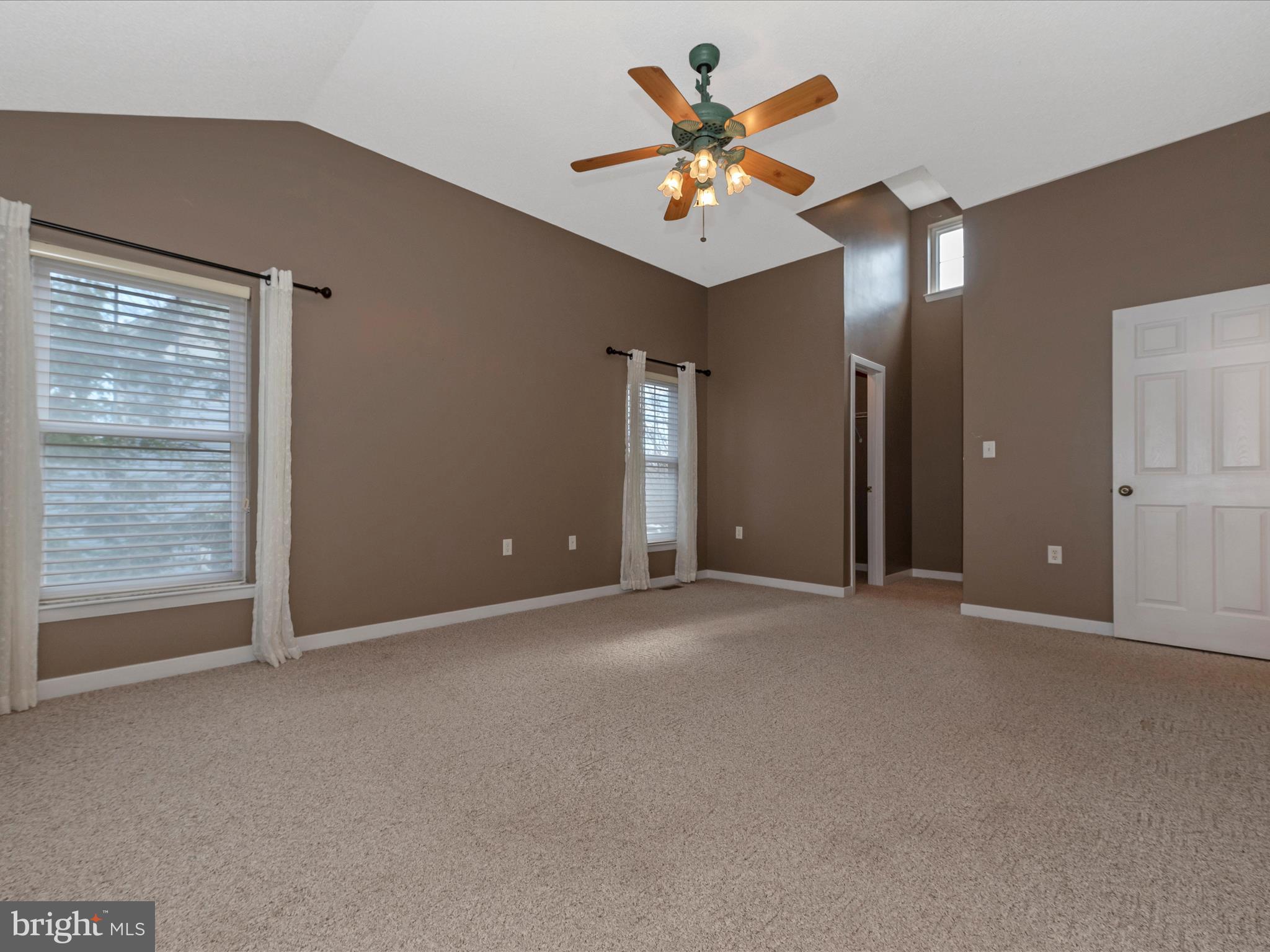 THE MEADOW AT NEW MARKET - Residential