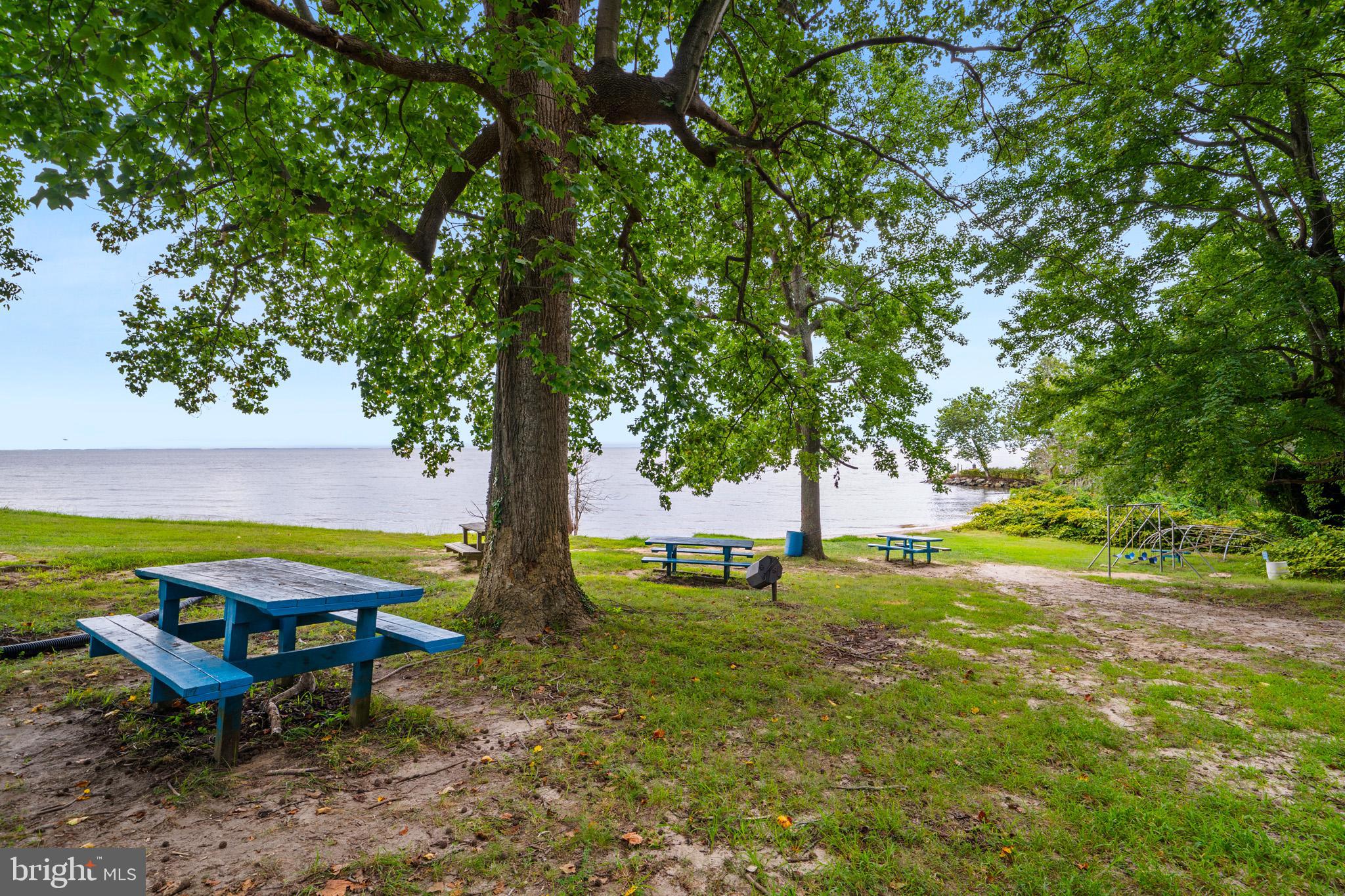 CHESAPEAKE HEIGHTS - Residential