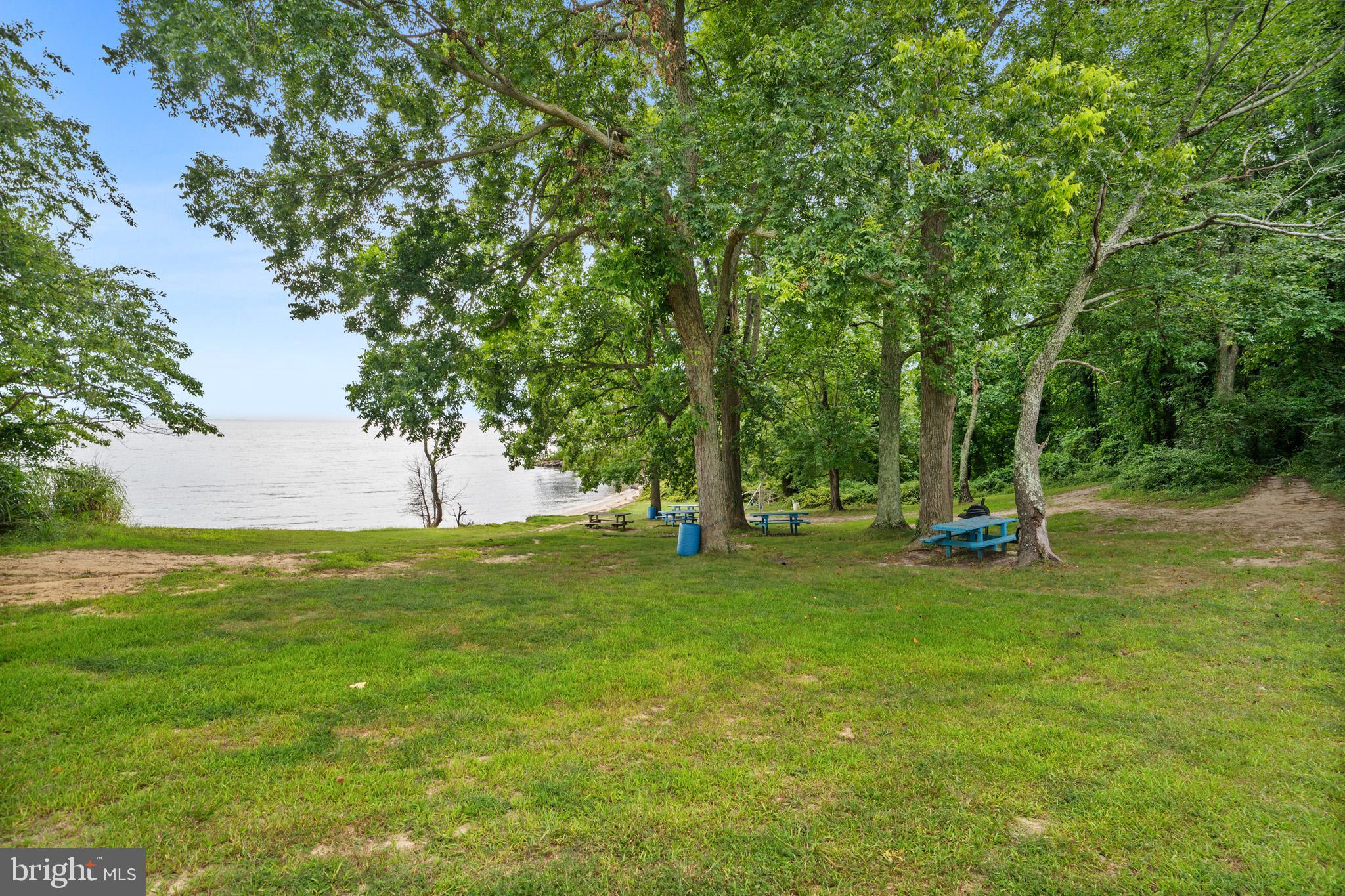 CHESAPEAKE HEIGHTS - Residential