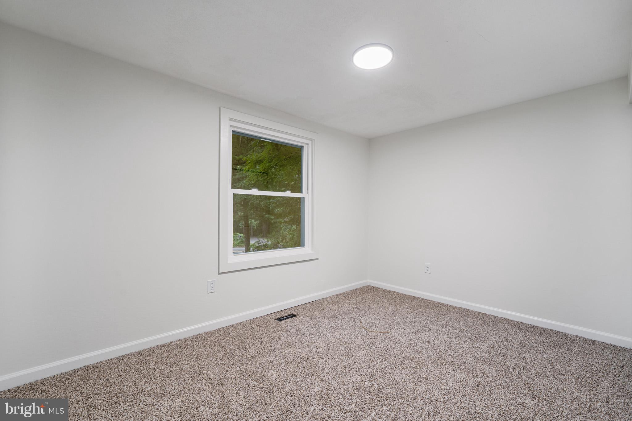 CHESAPEAKE HEIGHTS - Residential