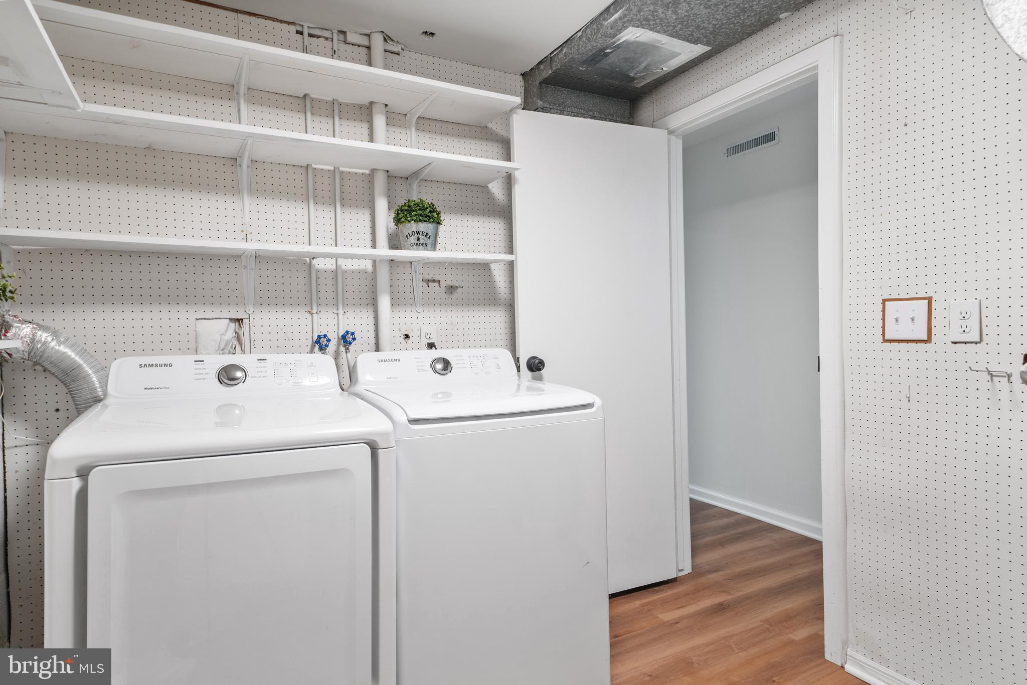 CHESAPEAKE HEIGHTS - Residential