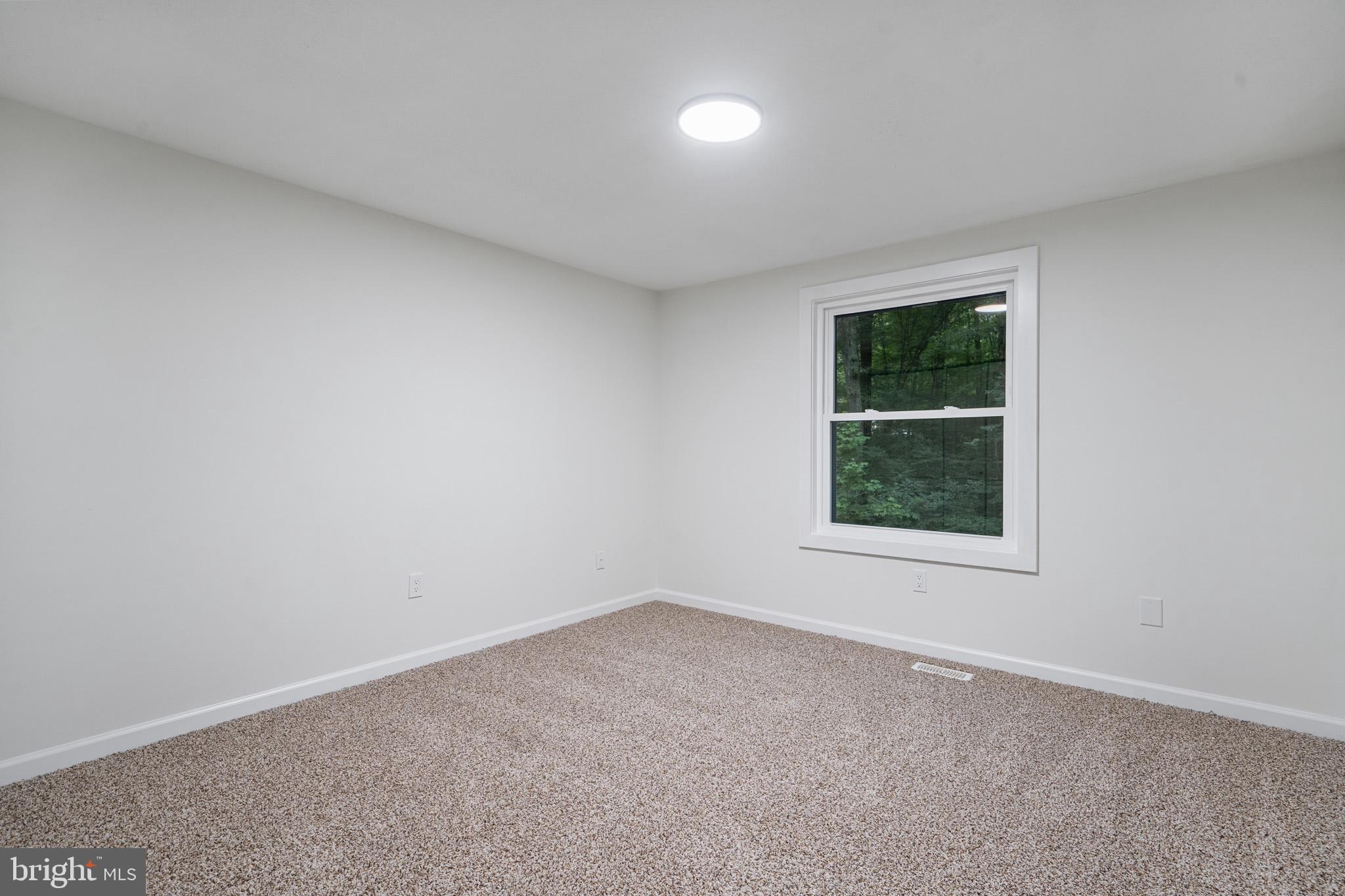 CHESAPEAKE HEIGHTS - Residential