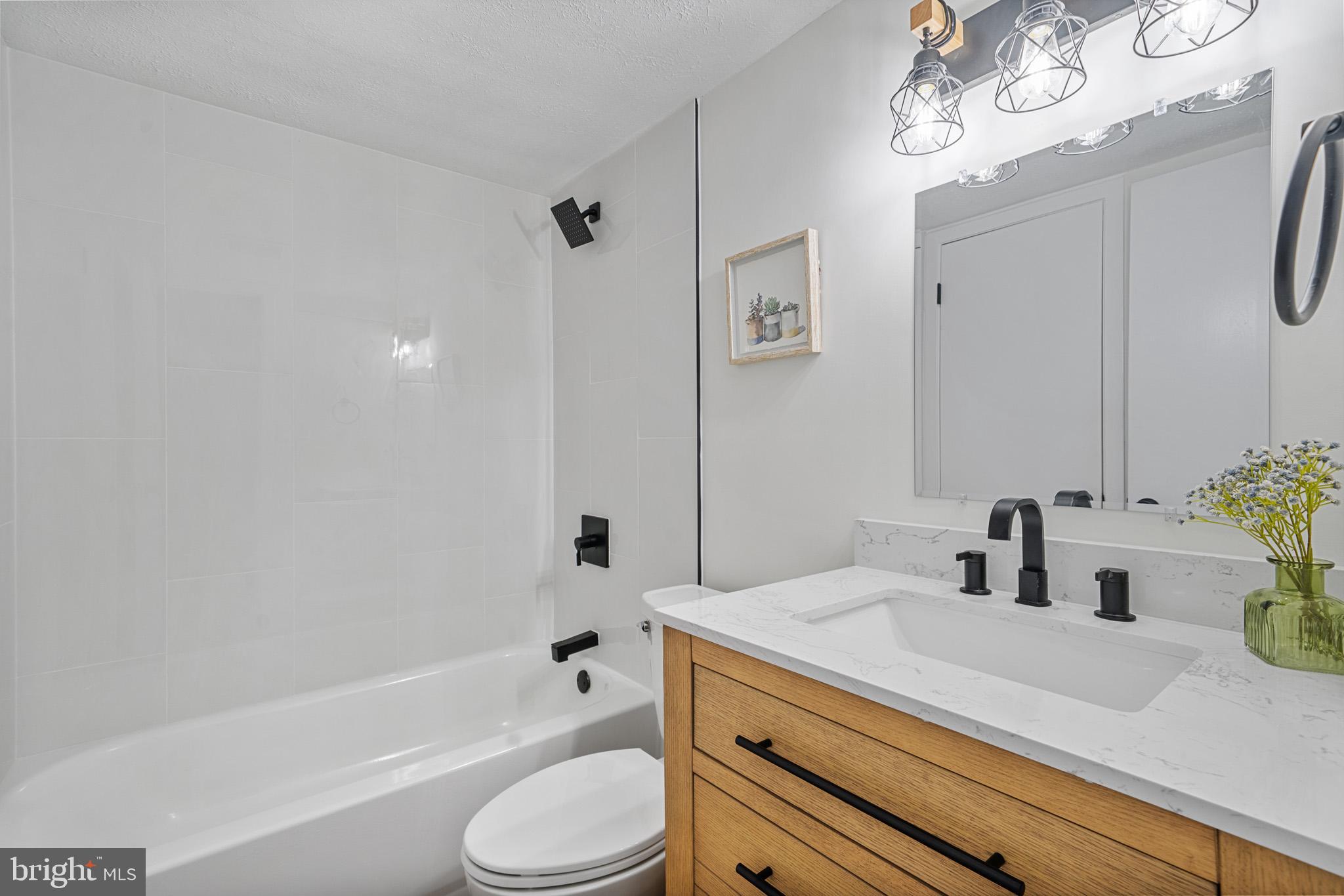 CHESAPEAKE HEIGHTS - Residential