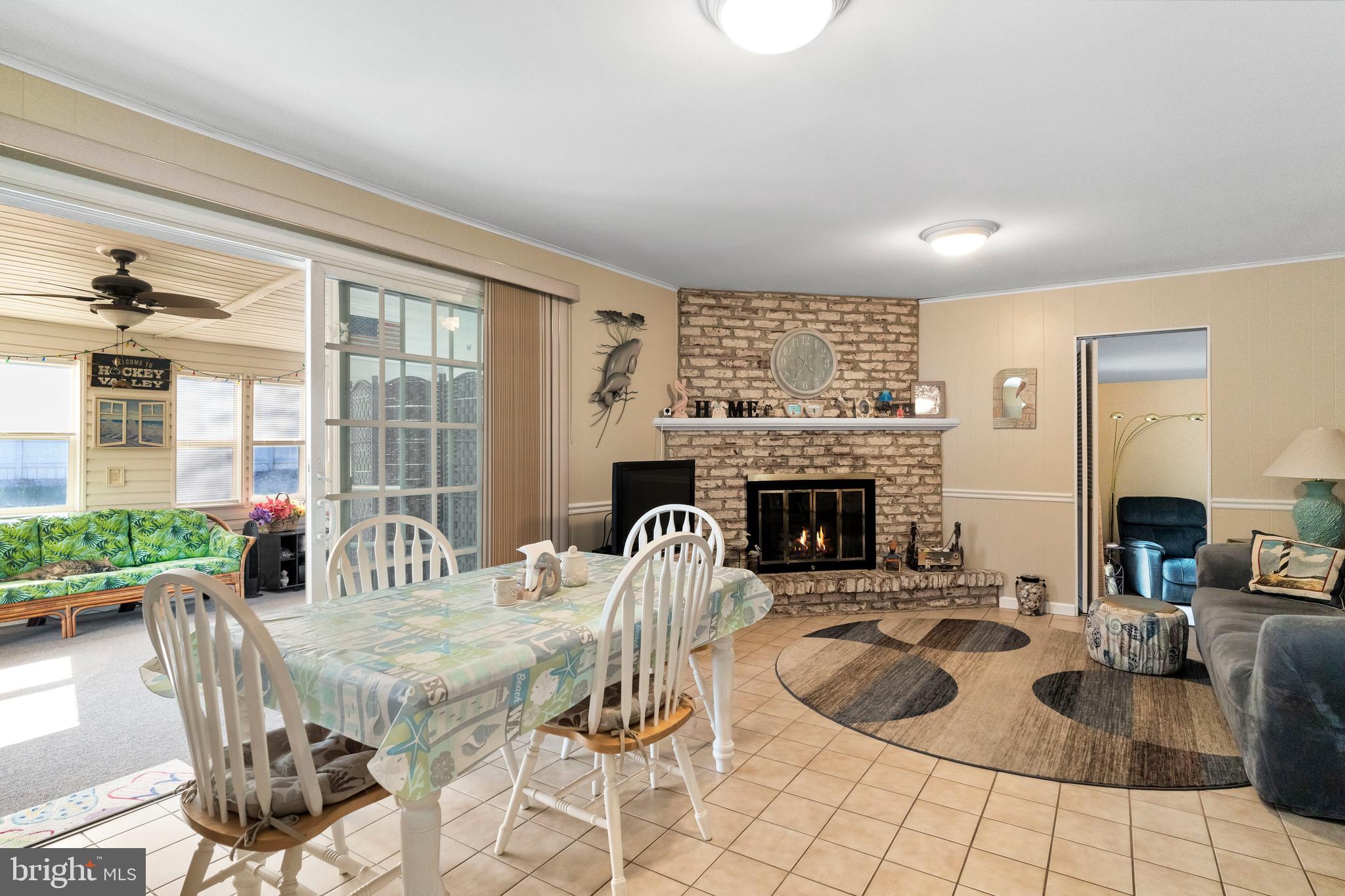 PINEBROOK - Residential