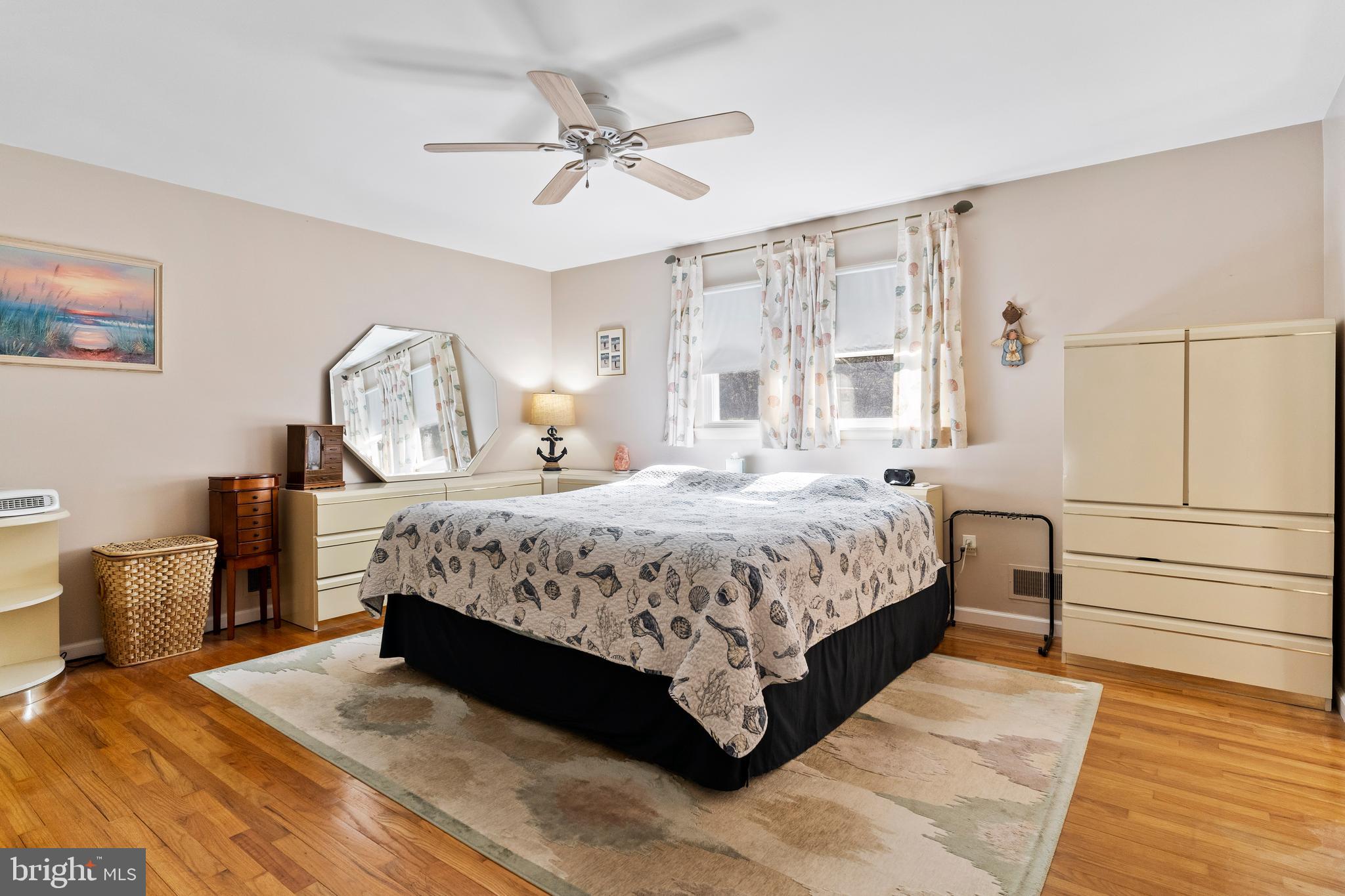 PINEBROOK - Residential