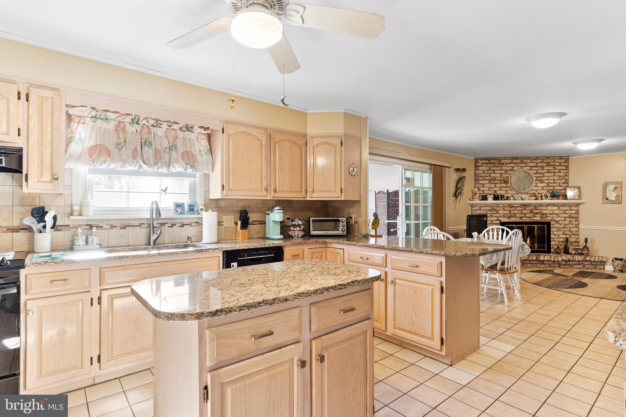 PINEBROOK - Residential