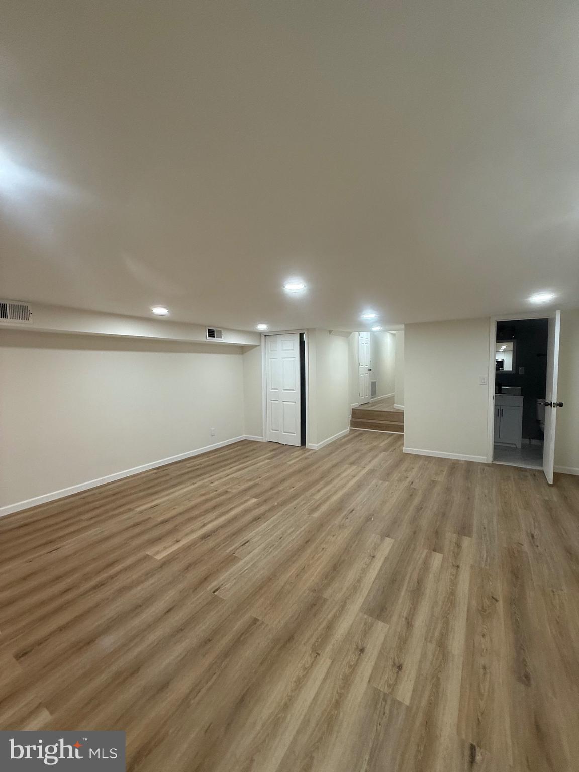 PHILADELPHIA (NORTHEAST) - Residential