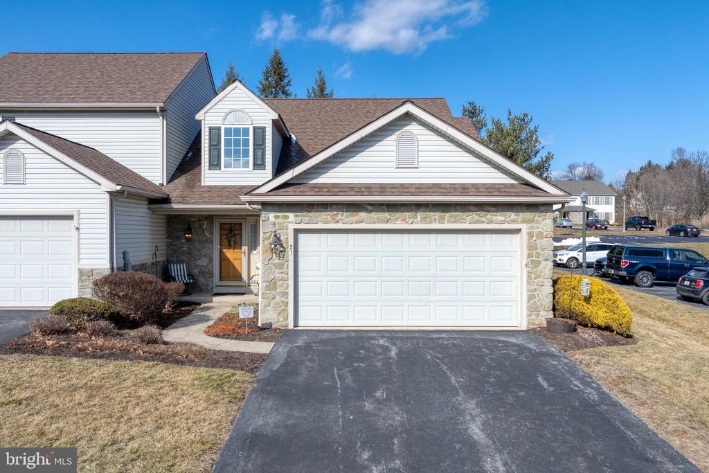 Photo of 21 Gantz Meadows, MOUNT JOY, PA 17552 (MLS # PALA2063878)