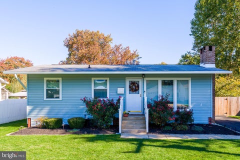 Photo of 10208 Rodgers Road, FAIRFAX, VA 22030 (MLS # VAFC2009394)