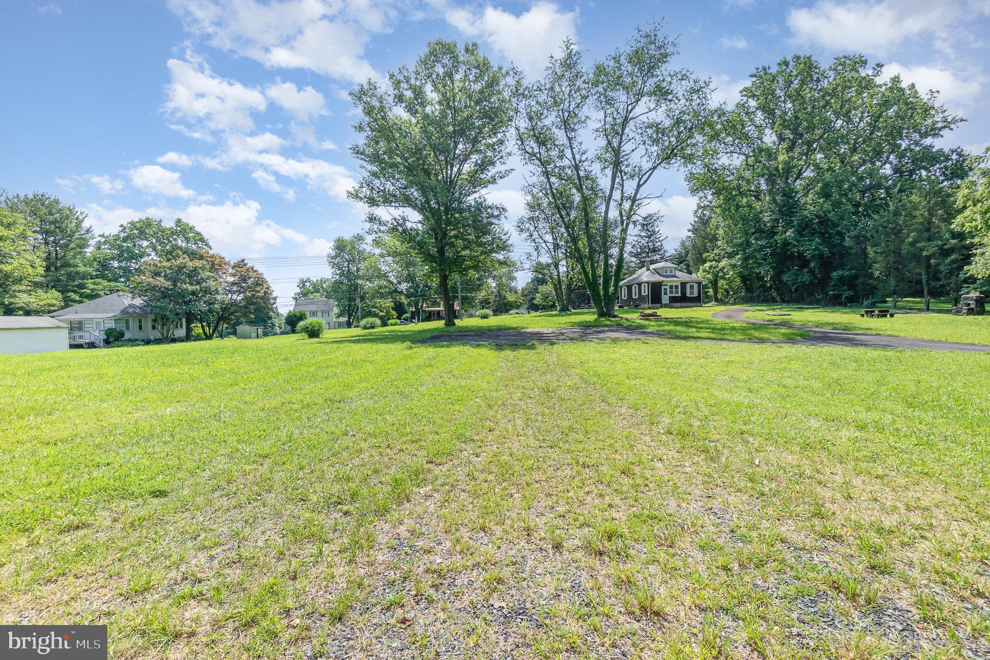 KINGSVILLE - Residential