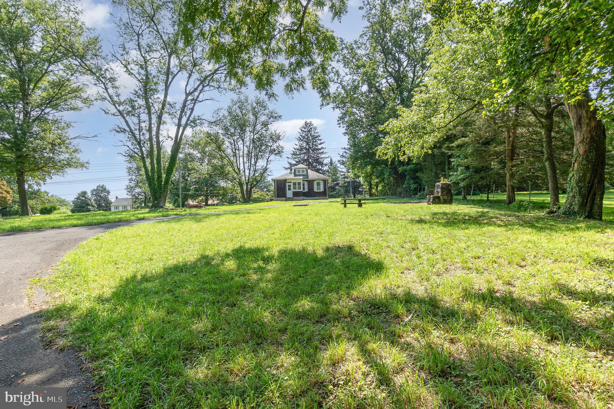 KINGSVILLE - Residential