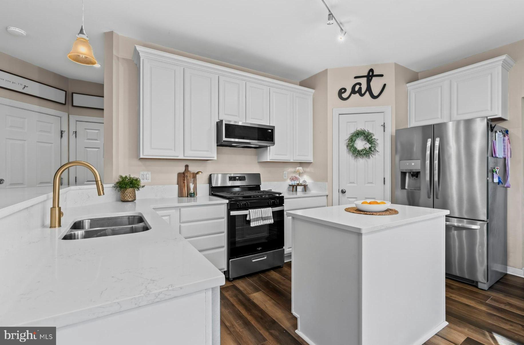 3235 MILLS POND DRIVE