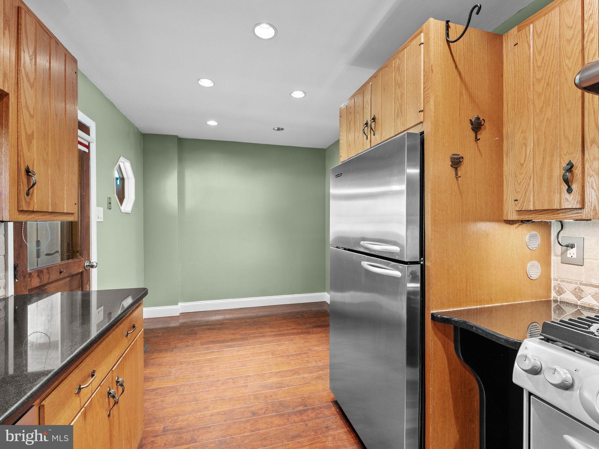 PARKWOOD - Residential