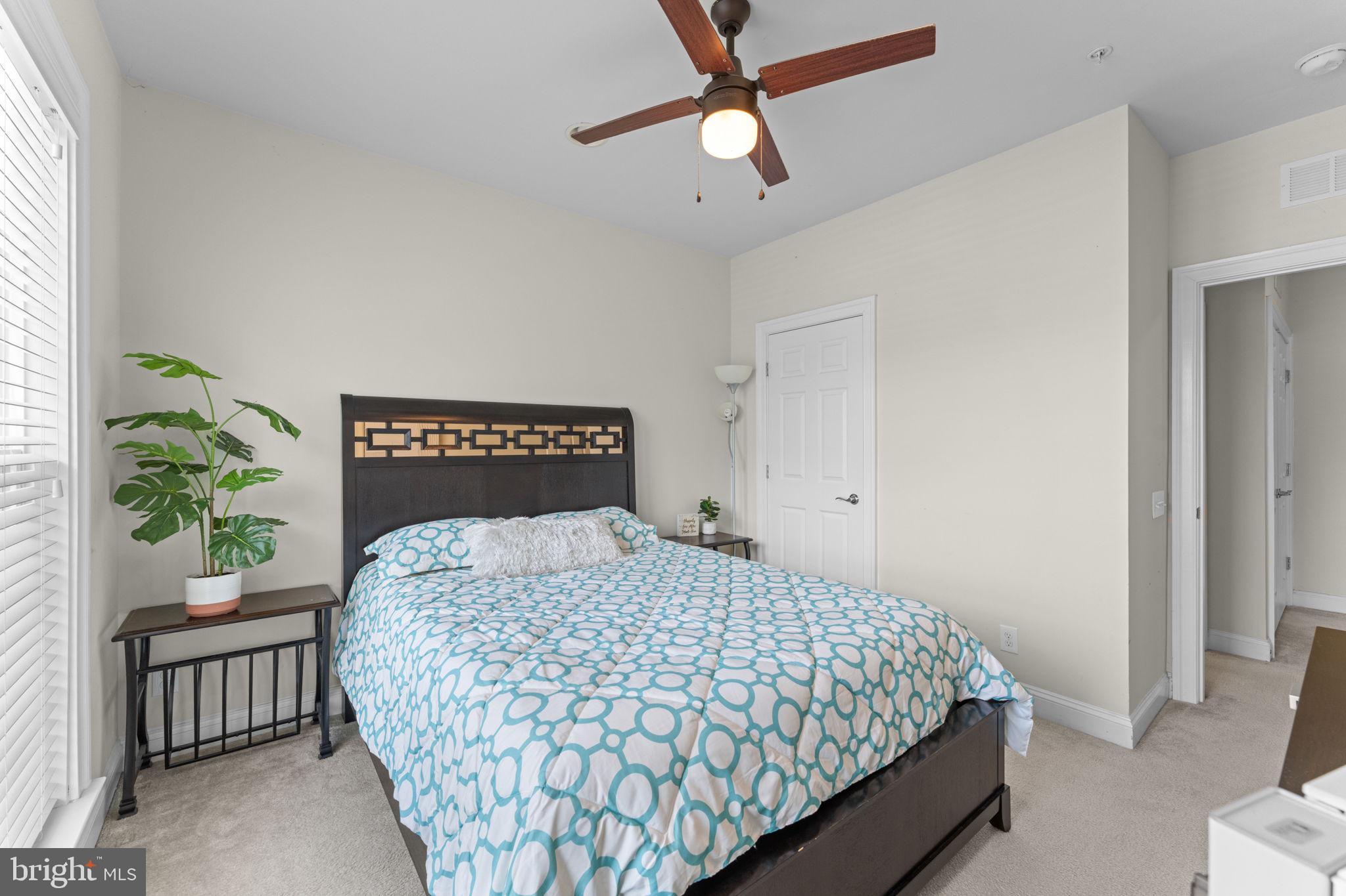 GOOSE CREEK VILLAGE NORTH - Residential