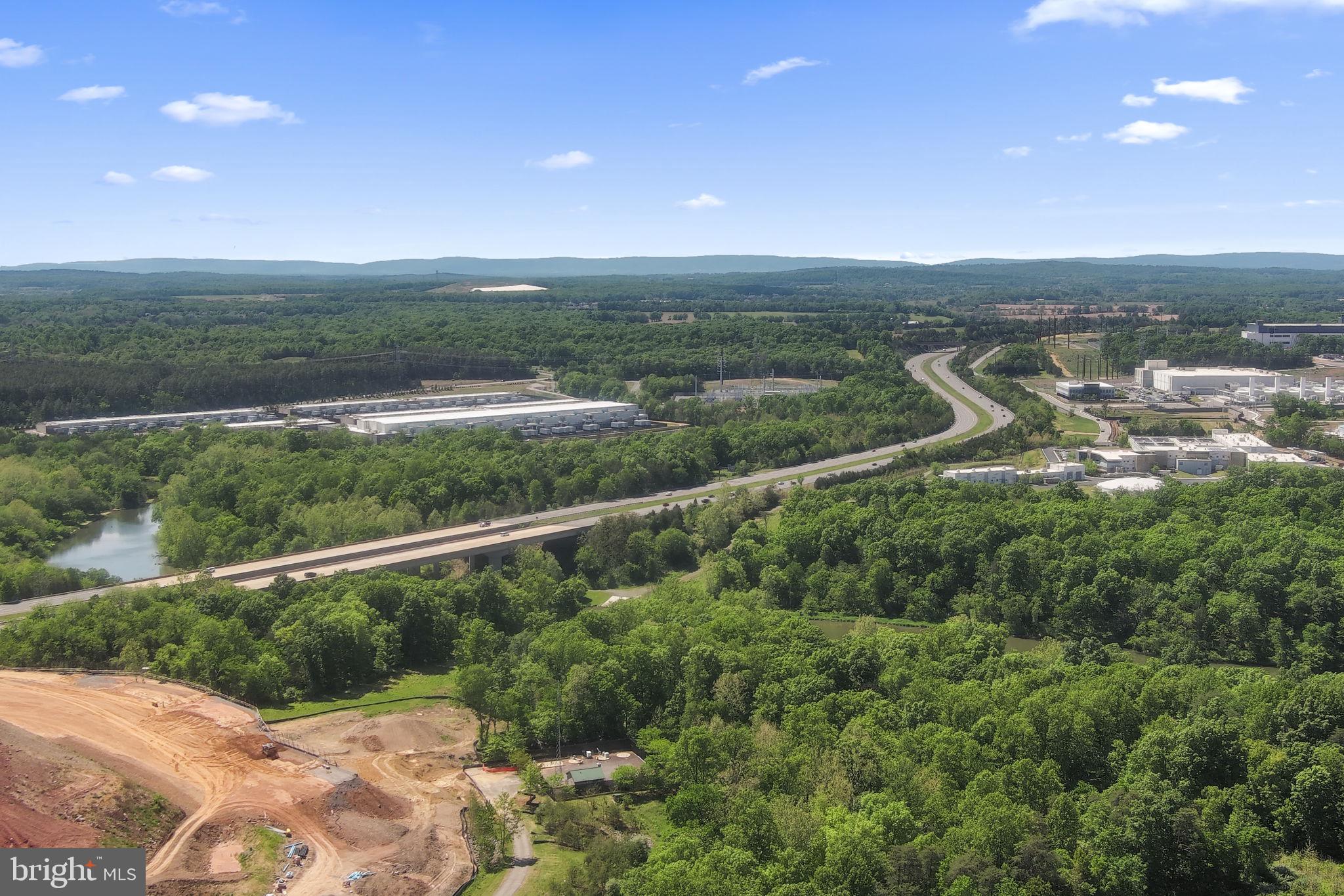 GOOSE CREEK VILLAGE NORTH - Residential