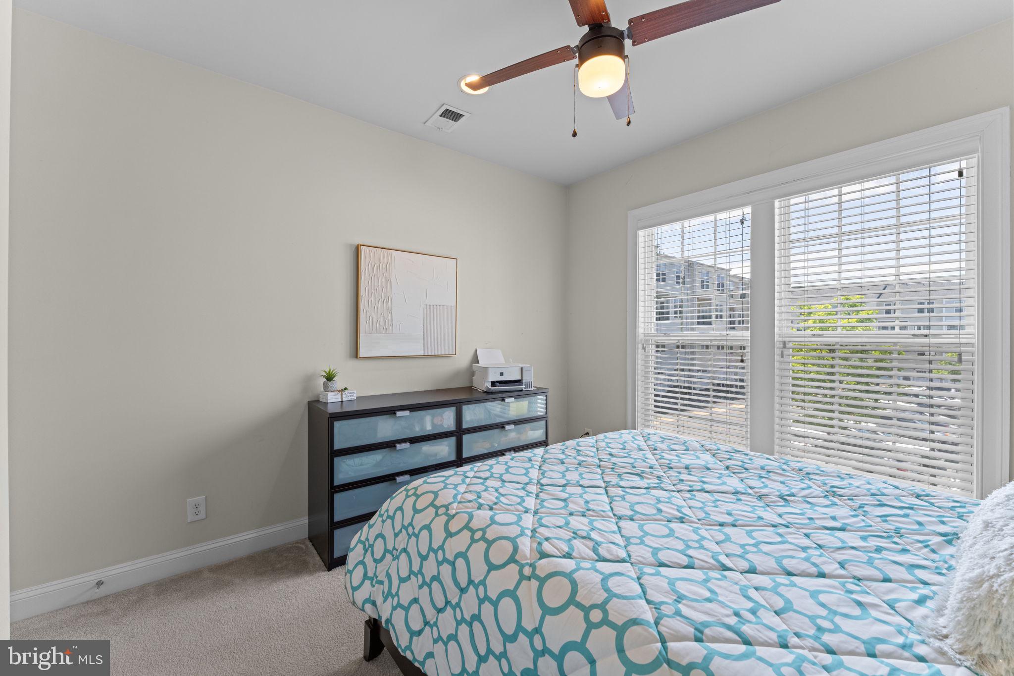 GOOSE CREEK VILLAGE NORTH - Residential
