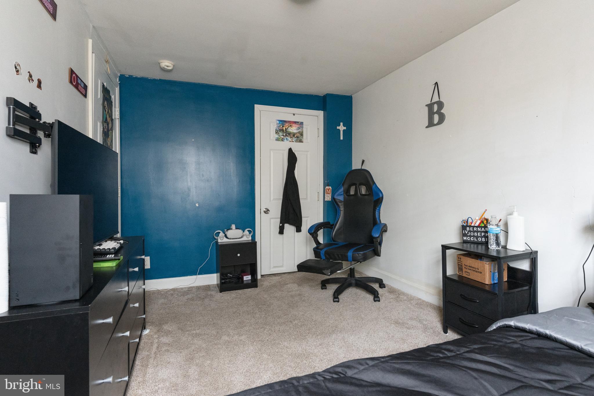 HOLMESBURG - Residential