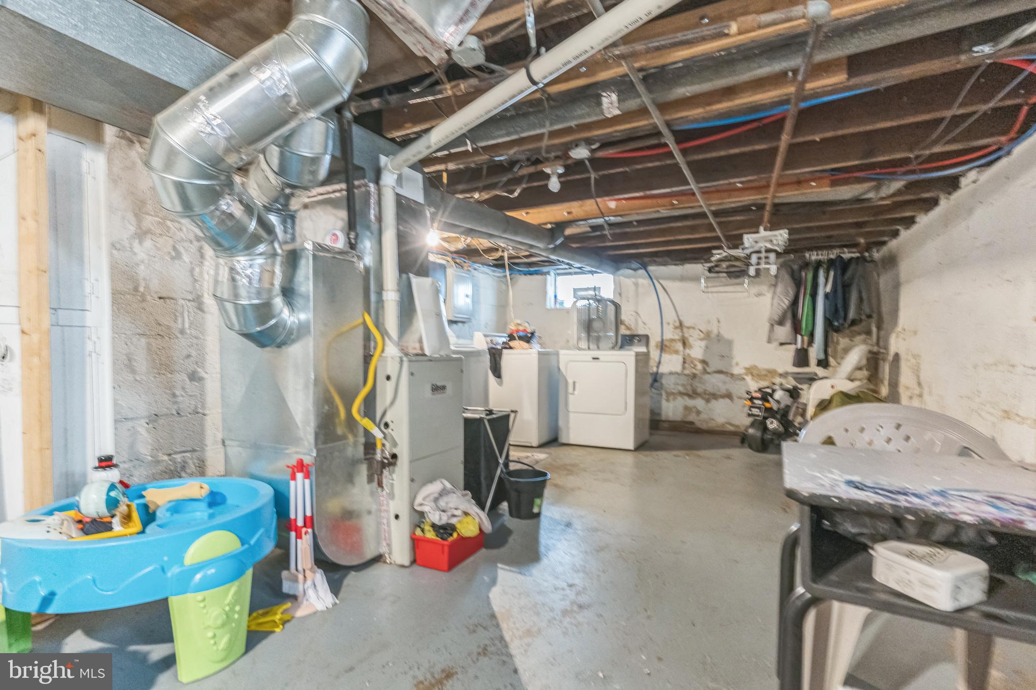 HOLMESBURG - Residential