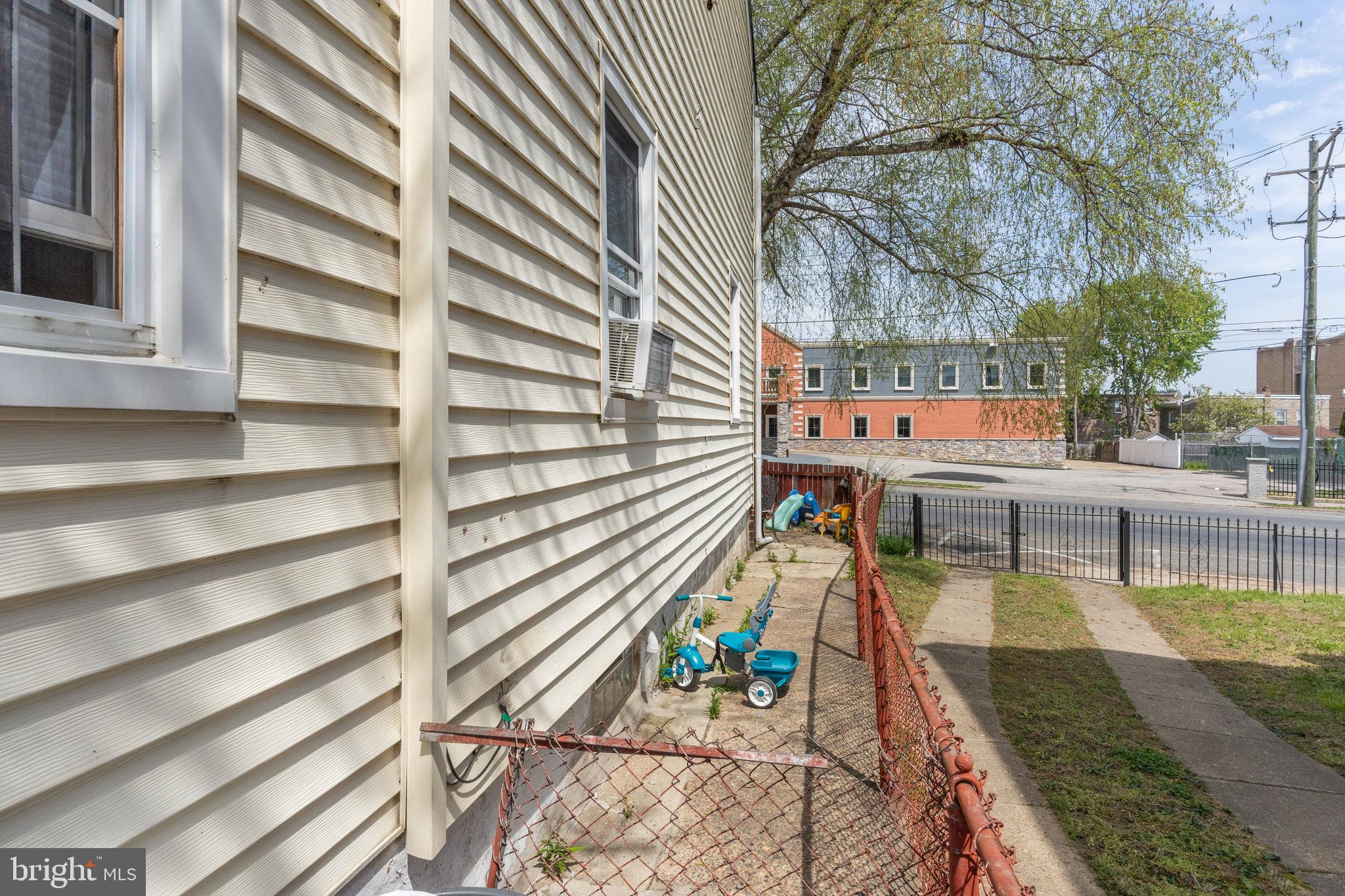 HOLMESBURG - Residential